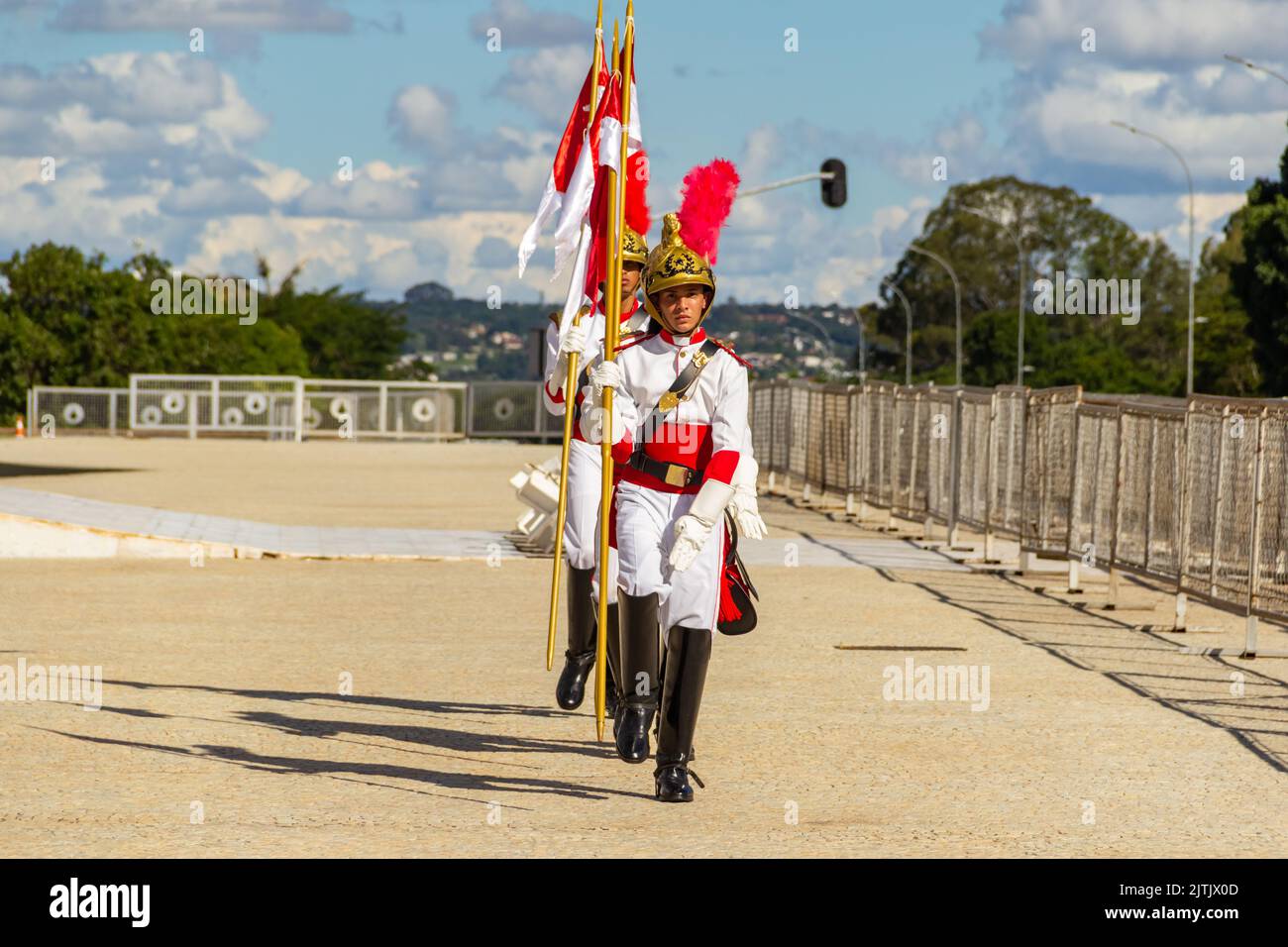 Brasília, Bundesdistrikt, Brasilien – 25. Dezember 2022: Moment des Rituals des Austausches von Soldaten der Präsidentengarde in Palácio do Planalto. Stockfoto