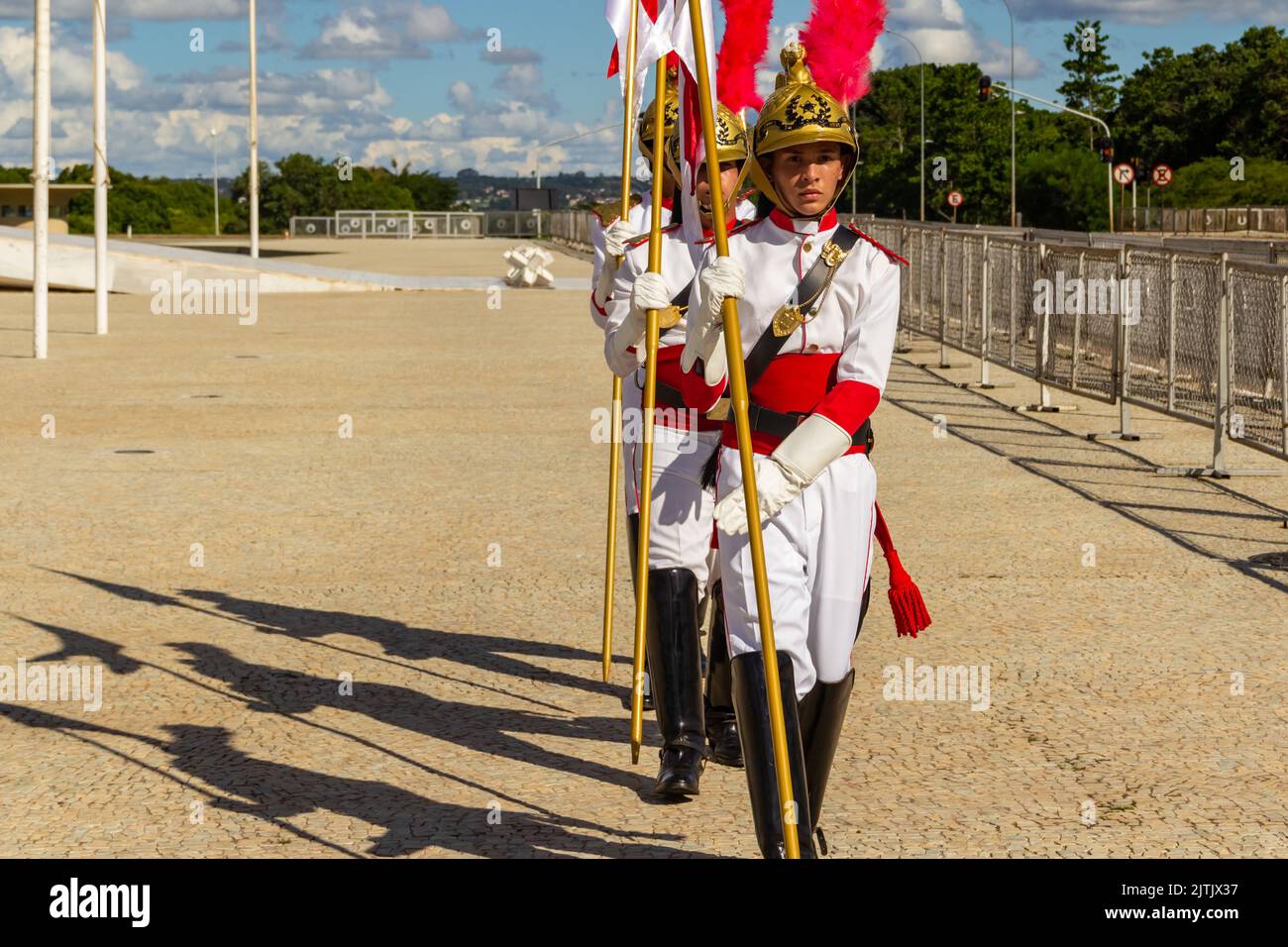Brasília, Bundesdistrikt, Brasilien – 25. Dezember 2022: Moment des Rituals des Austausches von Soldaten der Präsidentengarde in Palácio do Planalto. Stockfoto