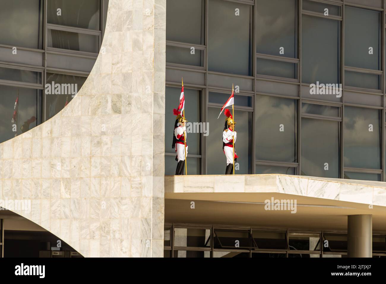Brasília, Bundesdistrikt, Brasilien – 25. Dezember 2022: Moment des Rituals des Austausches von Soldaten der Präsidentengarde in Palácio do Planalto. Stockfoto