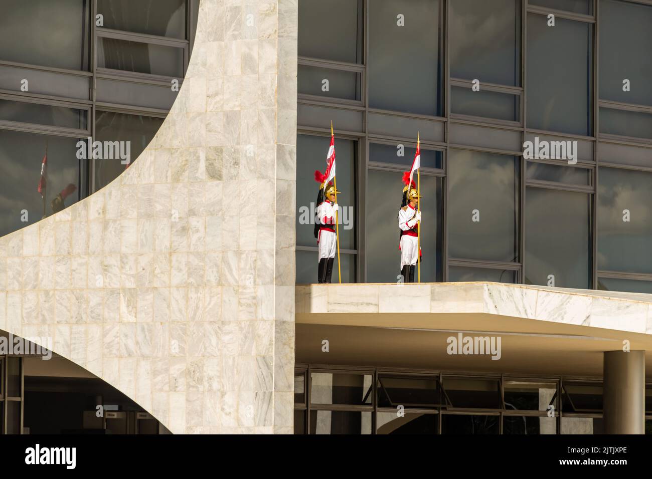 Brasília, Bundesdistrikt, Brasilien – 25. Dezember 2022: Moment des Rituals des Austausches von Soldaten der Präsidentengarde in Palácio do Planalto. Stockfoto