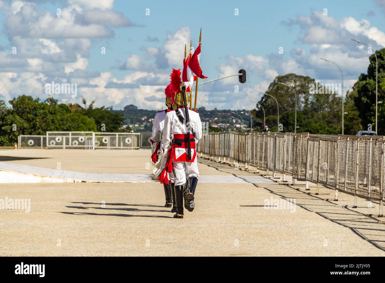 Brasília, Bundesdistrikt, Brasilien – 25. Dezember 2022: Moment des Rituals des Austausches von Soldaten der Präsidentengarde in Palácio do Planalto. Stockfoto
