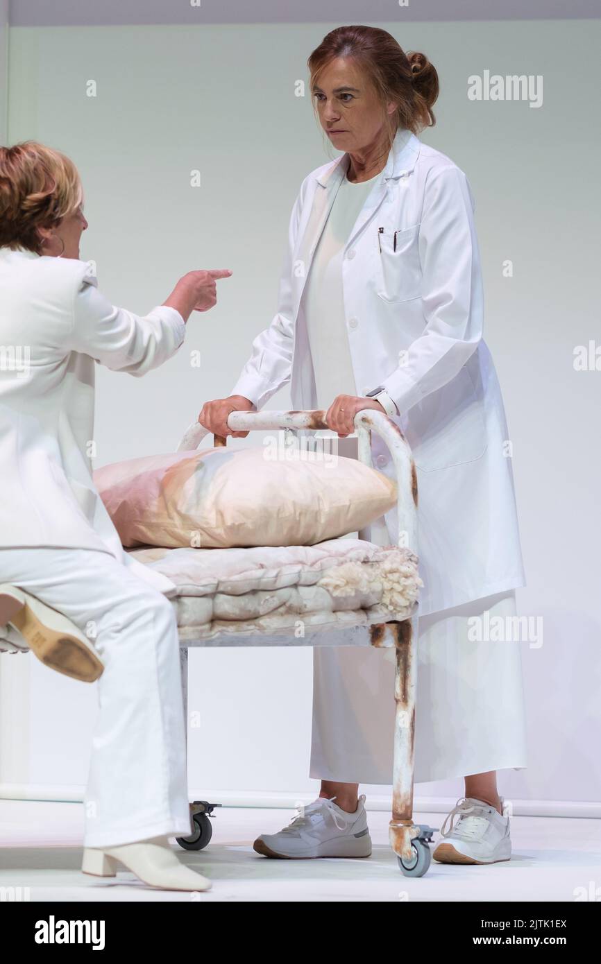 Madrid, Spanien. 31. August 2022. Lola Baldrich tritt während der Präsentation von 'Adictos' im Reina Victoria Theater in Madrid auf. Kredit: SOPA Images Limited/Alamy Live Nachrichten Stockfoto