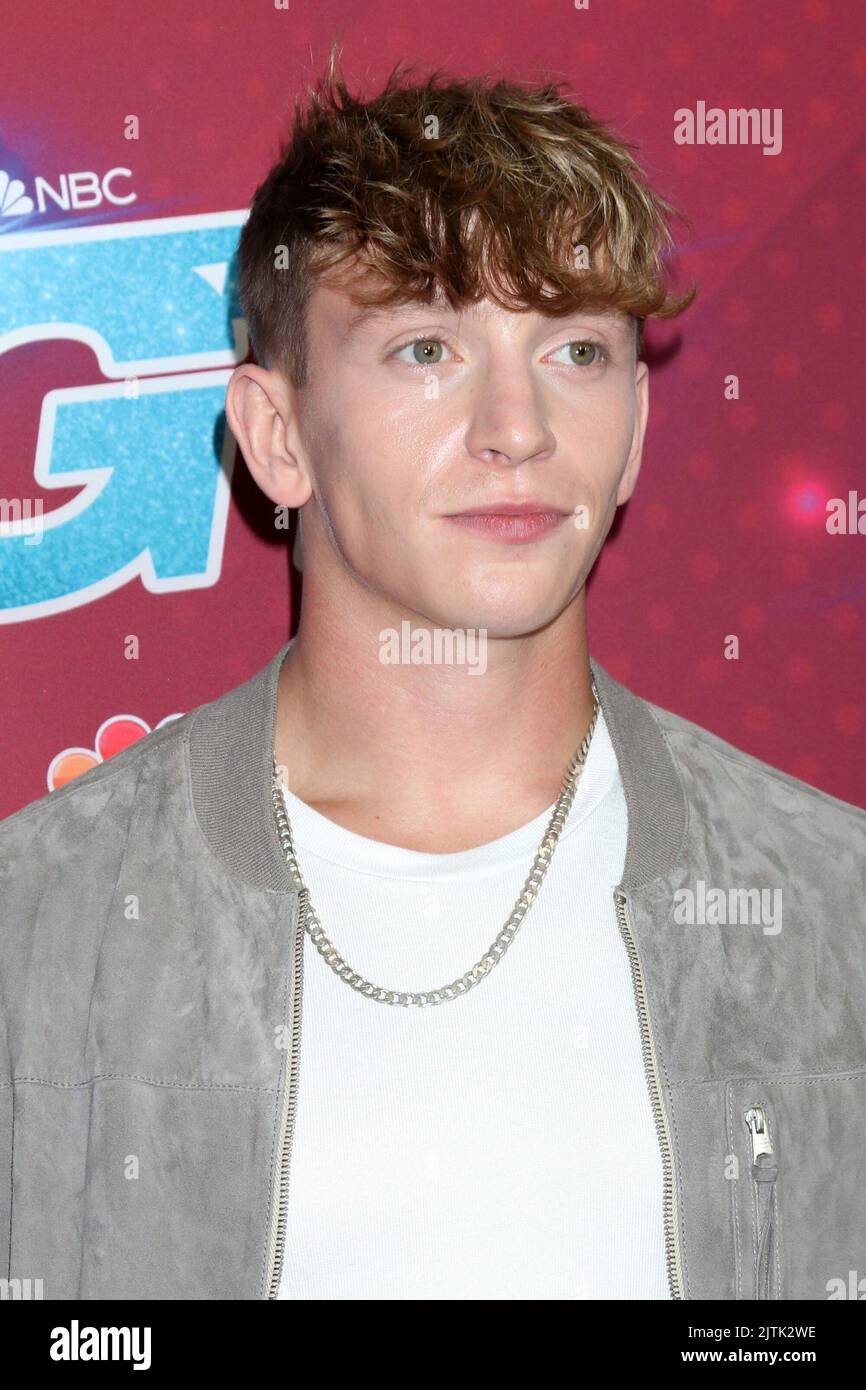 Pasadena, CA. 30. August 2022. Lee Collinson bei den Ankünften für AMERICA'S GOT TALENT (AGT) Saison 17 Live Show Red Carpet, Sheraton Pasadena Hotel, Pasadena, CA 30. August 2022. Kredit: Priscilla Grant/Everett Collection/Alamy Live Nachrichten Stockfoto