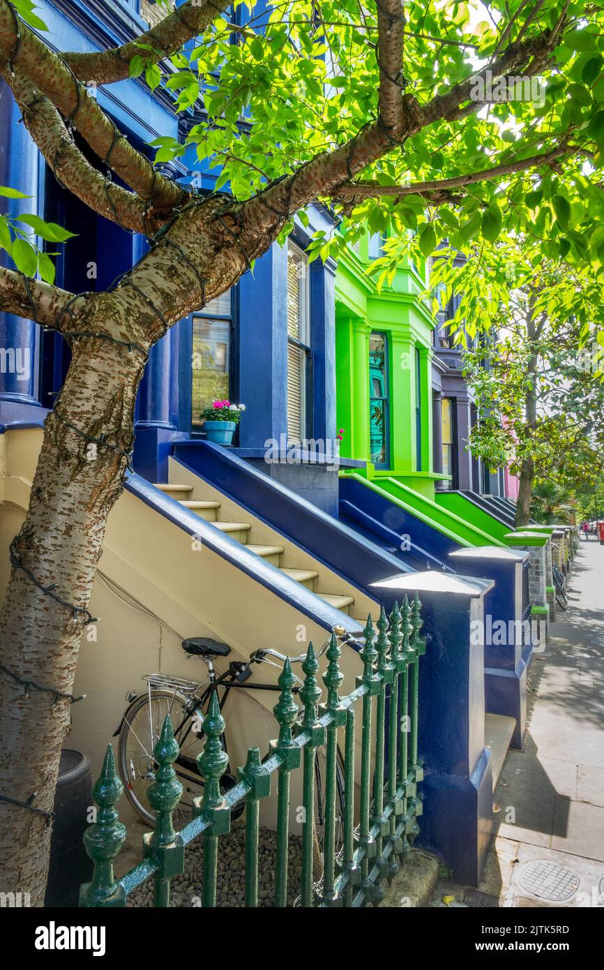 Bunte Häuser in Notting Hill, London, UK Stockfoto
