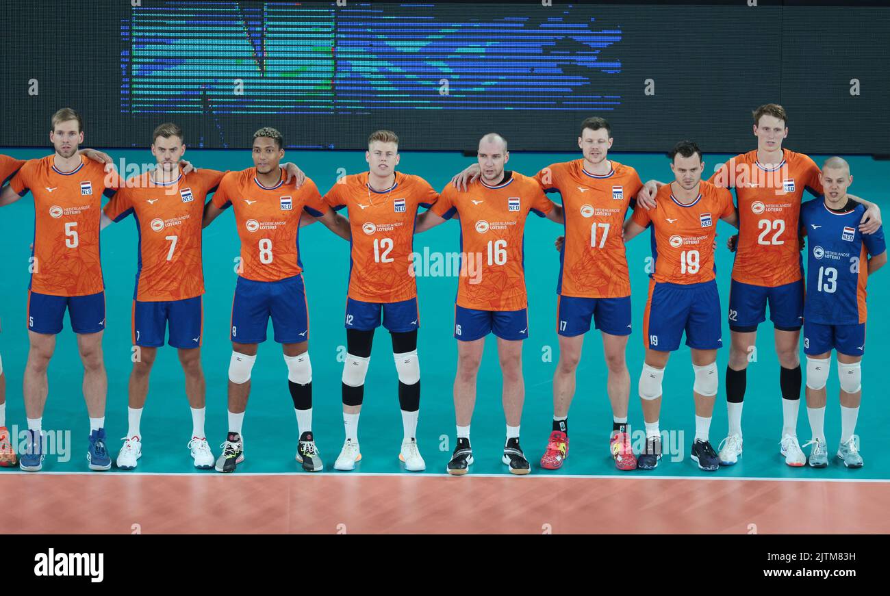 LJUBLJANA, SLOWENIEN - 31. AUGUST: Niederländische Mannschaft während der Volleyball-Weltmeisterschaft der Männer - Pool F - Vorbereitungsphase-Spiel zwischen den Niederlanden und dem Iran in der Arena Stozice am 31. August 2022 in Ljubljana, Slowenien (Foto: Borut Zivulovic/BSR Agency) Stockfoto