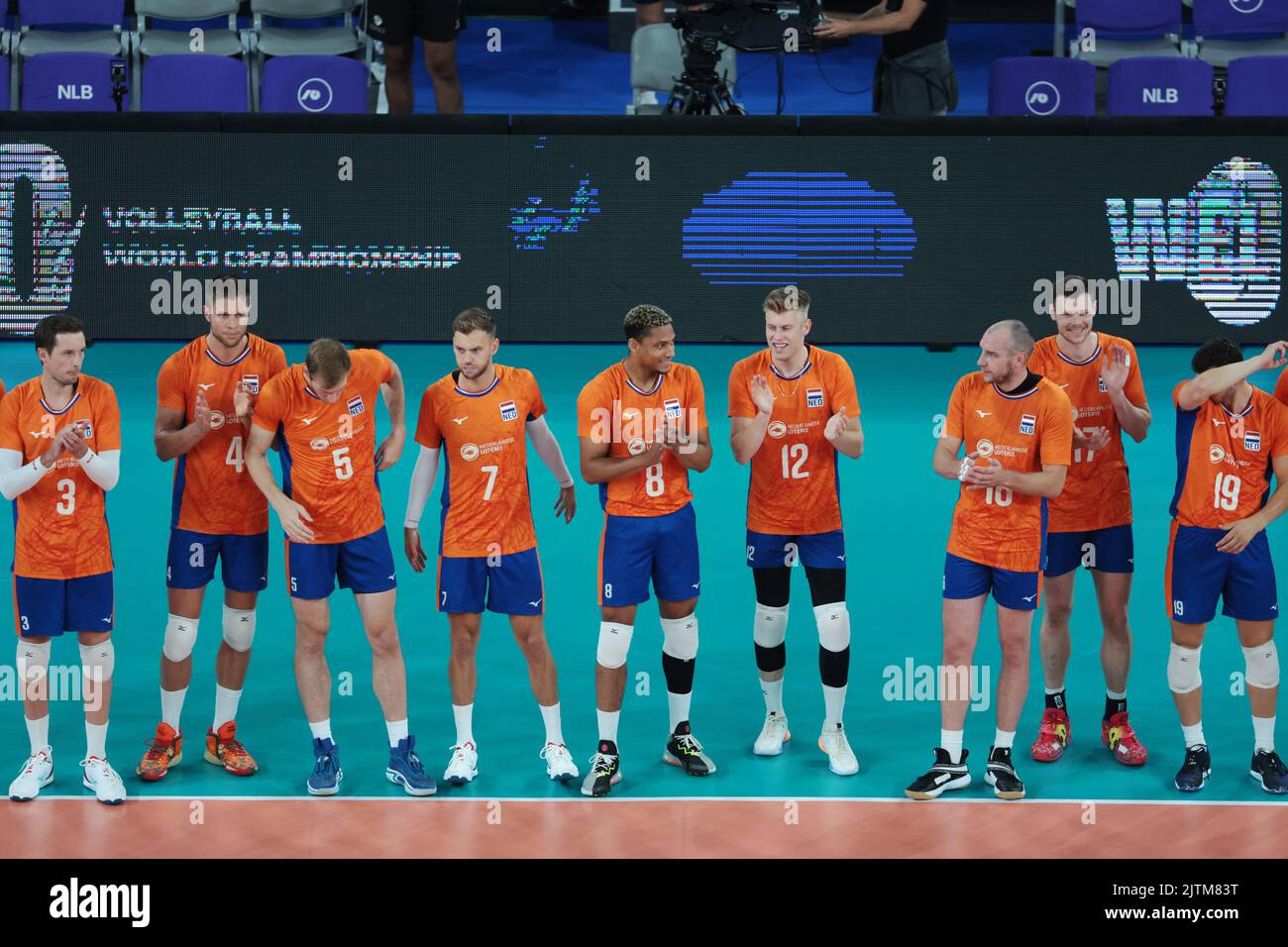 LJUBLJANA, SLOWENIEN - 31. AUGUST: Niederländische Mannschaft reagiert während der Volleyball-Weltmeisterschaft der Männer - Pool F - Vorbereitungsphase-Spiel zwischen den Niederlanden und dem Iran in der Arena Stozice am 31. August 2022 in Ljubljana, Slowenien (Foto: Borut Zivulovic/BSR Agency) Stockfoto