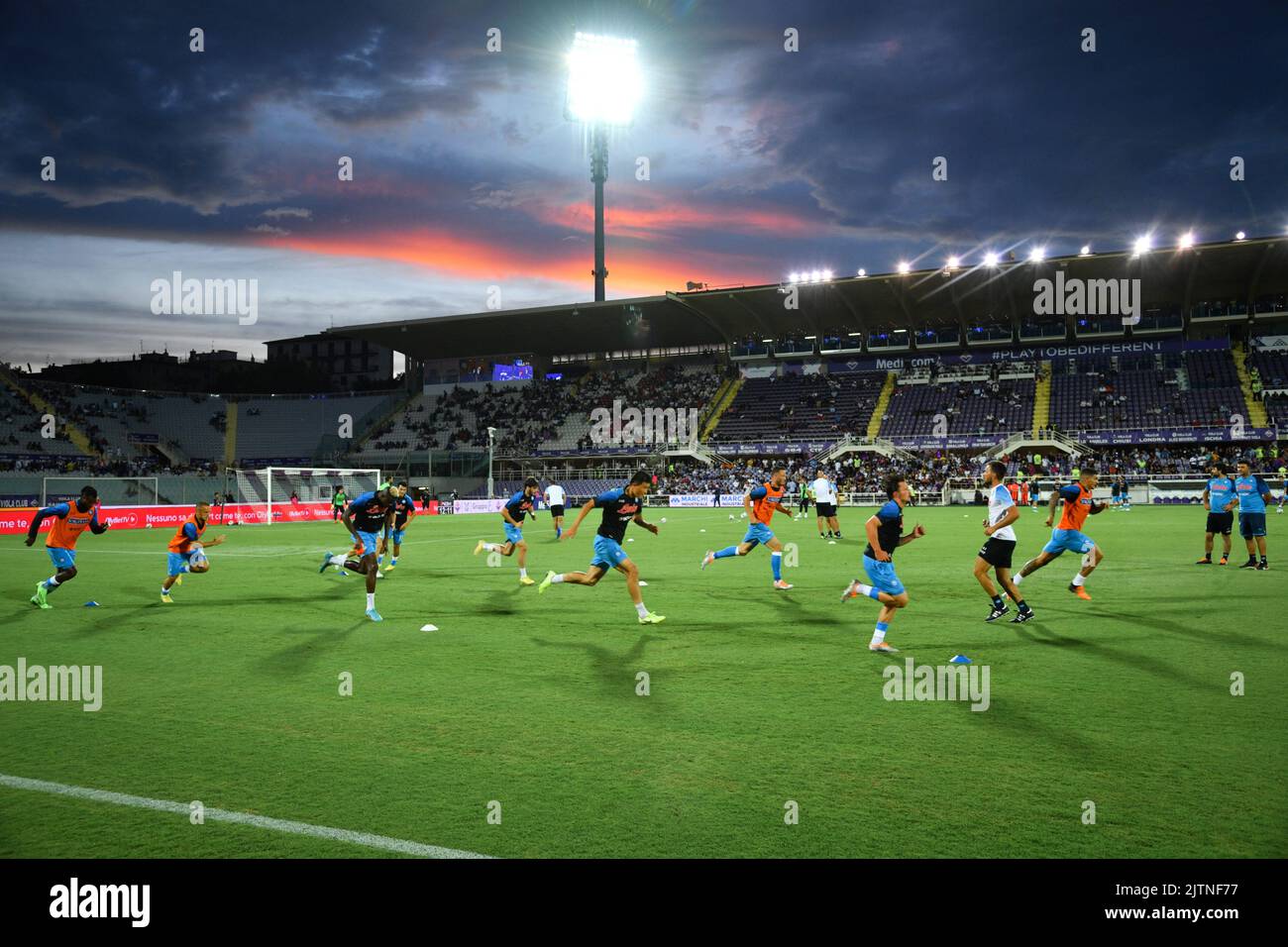 Foto Massimo Paolone/LaPresse 28 Agosto 2022 - Firentre, Italia - Sport, calcio - Fiorentina vs Napoli - Campionato italiano di calcio Serie A Tim 2022/2023 - Stadio Artemio Franchi. Nella foto: riscaldamento Napoli 28. August 2022 Florenz, Italien - Sport, calcio - Fiorentina vs Napoli - Italienische Serie A Fußballmeisterschaft 2022/2023 - Artemio Franchi Stadion. Im Bild: Napoli aufwärmen Stockfoto