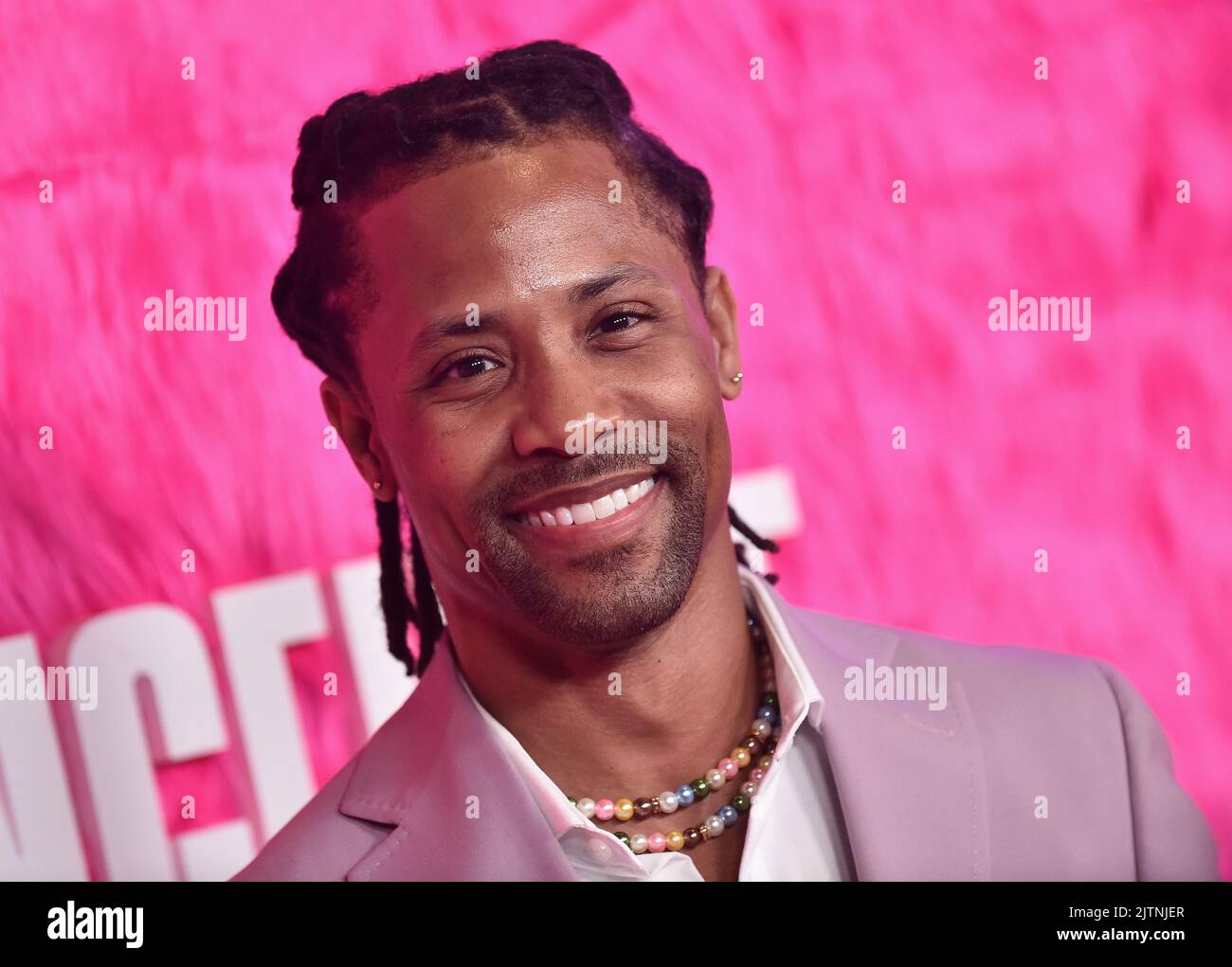 Antjuan Tobias kommt am 10. Mai 2022 im Pacific Design Center in West Hollywood, CA, zum Original ‘Angelyne’ von Pfau. © OConnor/AFF-USA.com Stockfoto