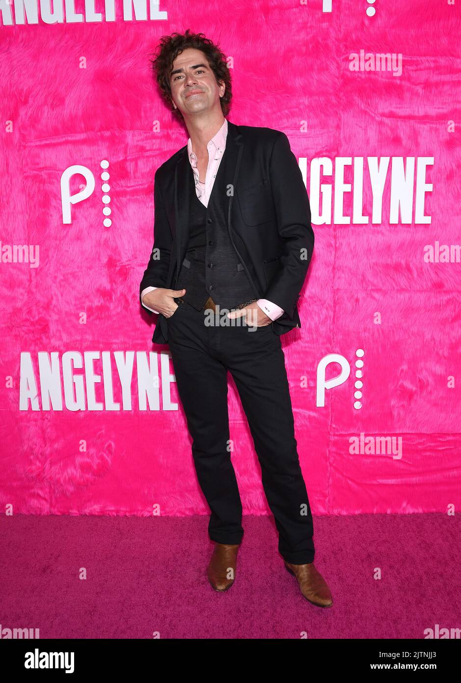 Hamish Linklater kommt am 10. Mai 2022 im Pacific Design Center in West Hollywood, CA, zum Original ‘Angelyne’ von Pfau. © OConnor/AFF-USA.com Stockfoto