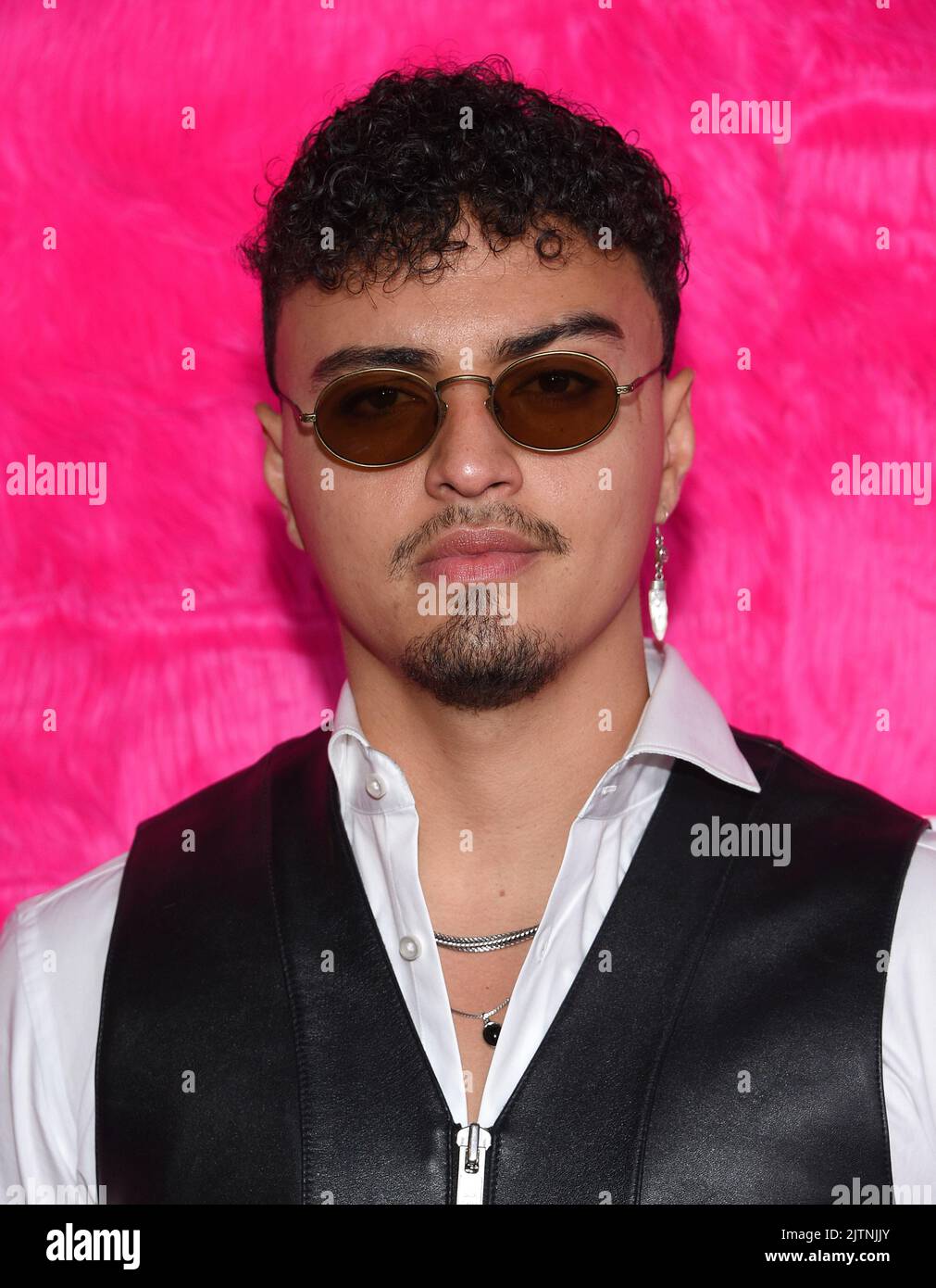 Tonatiuh bei der Ankunft im Original ‘Angelyne’ Hollywood Premiere im Pacific Design Center am 10. Mai 2022 in West Hollywood, CA. © OConnor/AFF-USA.com Stockfoto