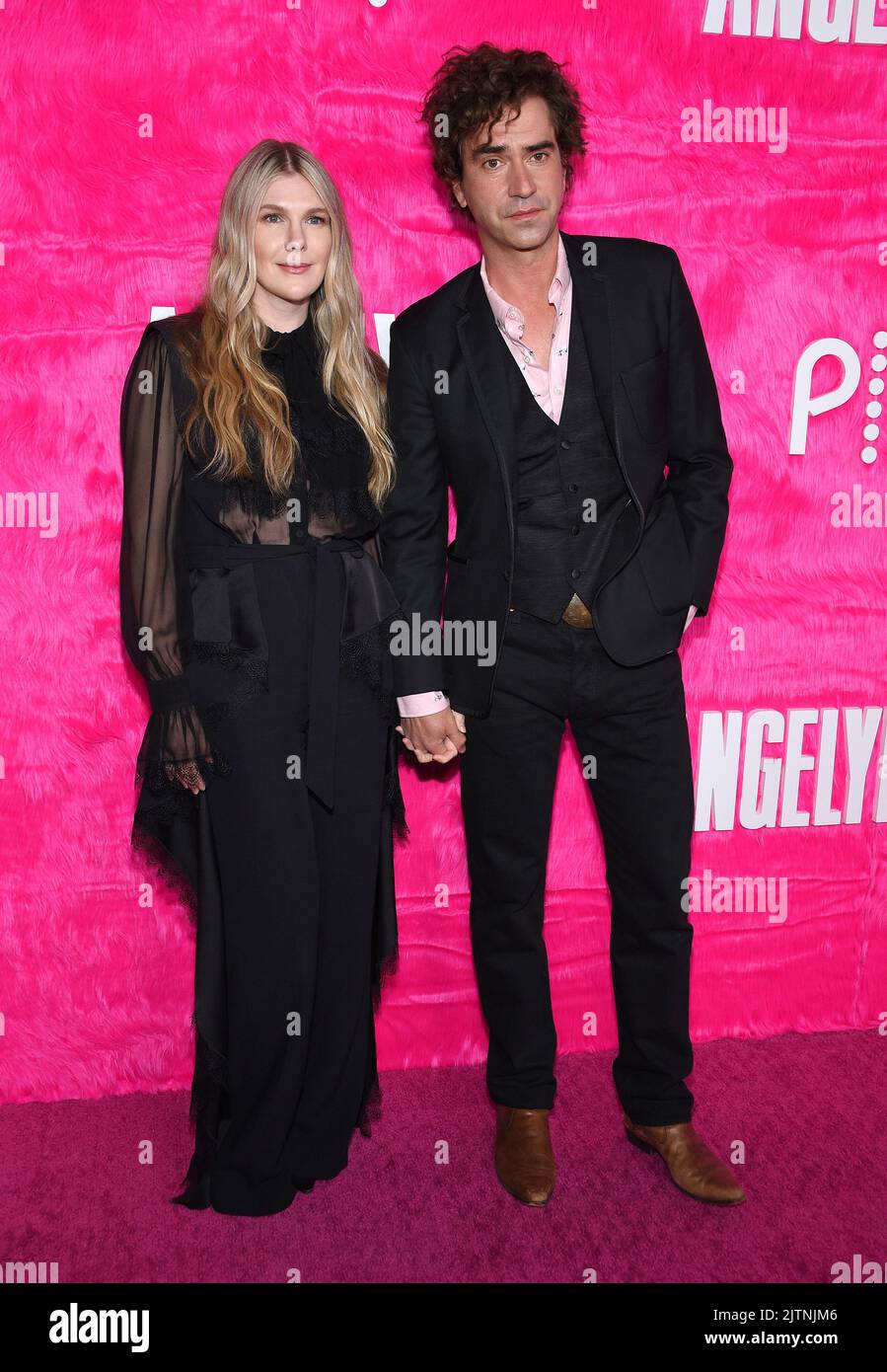 Lily Rabe und Hamish Linklater kommen am 10. Mai 2022 im Pacific Design Center in West Hollywood, CA, zum Original ‘Angelyne’ von Pfau. © OConnor/AFF-USA.com Stockfoto
