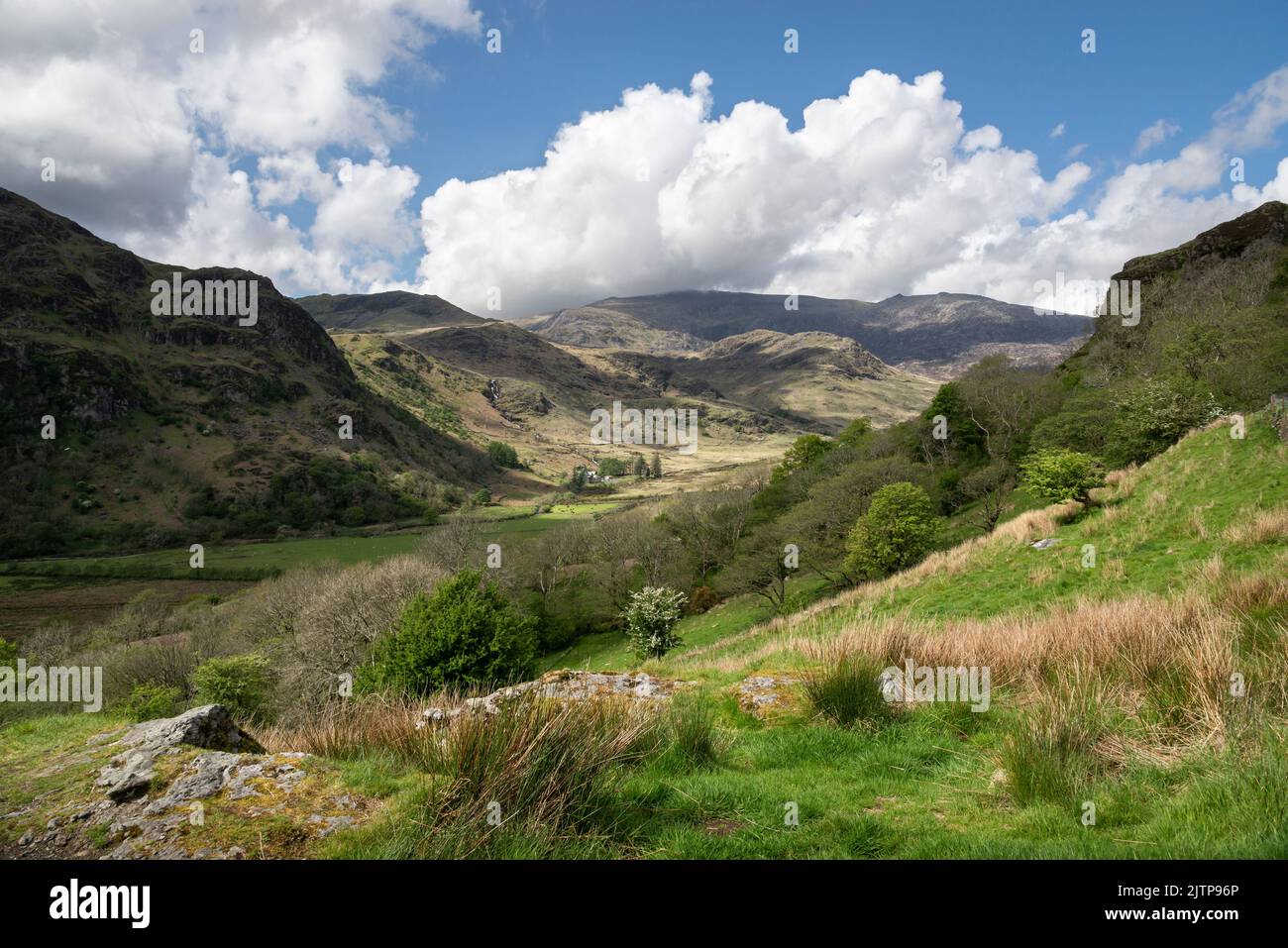Spektakuläre Landschaft im Nantgwynant, Snowdonia-Nationalpark, Nordwales. Stockfoto