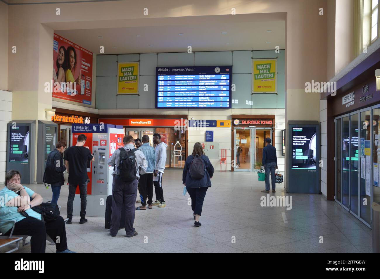 Frankfurt an der oder, Deutschland - 31. August 2022- Hauptbahnhof. (Foto von Markku Rainer Peltonen) Stockfoto
