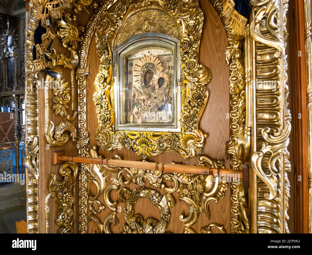 Selenodolsk, Russland - 25. August 2022: Georgische Ikone in der Kirche zu Ehren der georgischen Ikone der Gottesmutter in Raifa Bogoroditsky Monast geweiht Stockfoto