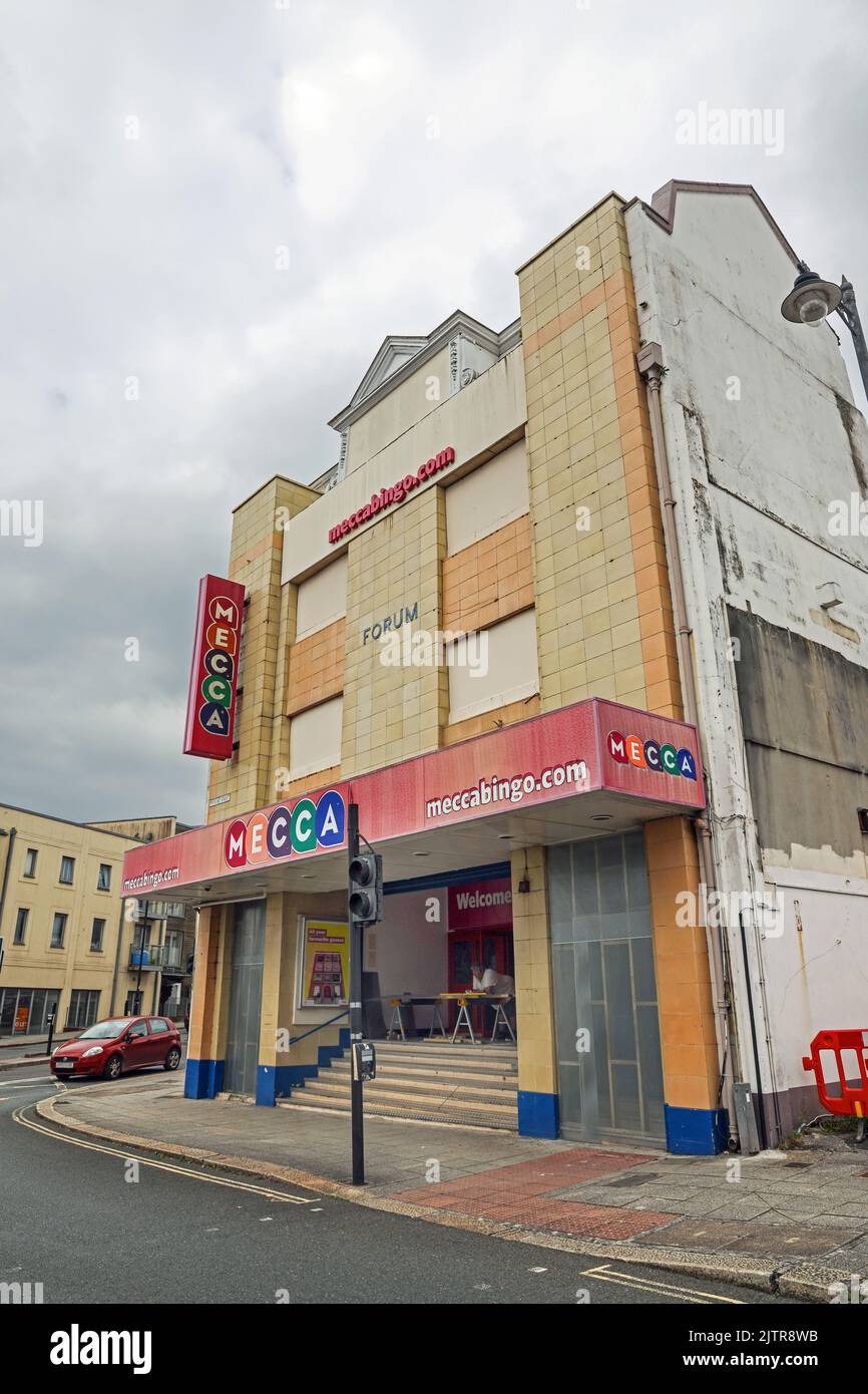 Der leere Mekka Bingo Club in Fore Street Devonport, hat vor kurzem geschlossen. Das Gebäude war früher das Forum Cinema Stockfoto