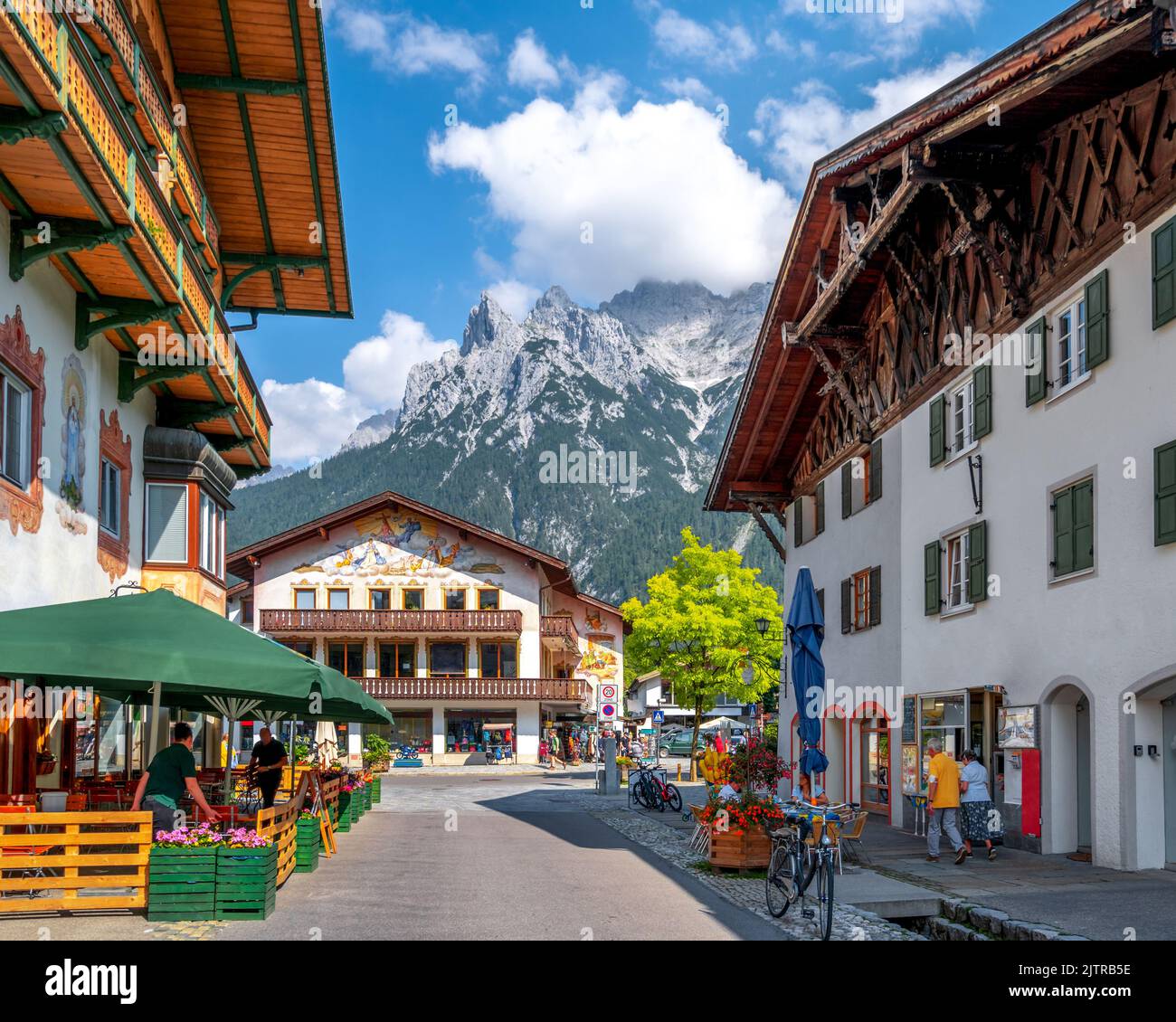 Historische Stadt Mittenwald, Bayern, Deutschland Stockfoto