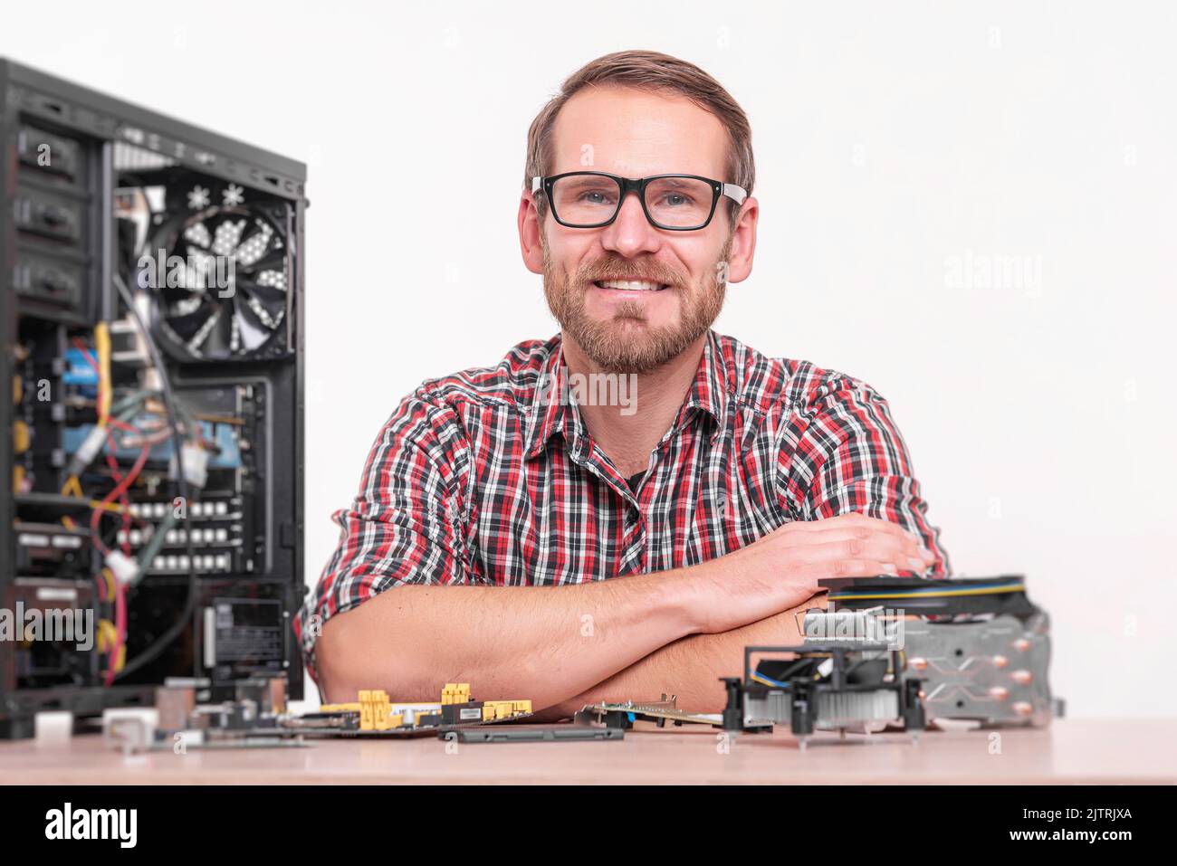 Reparatur, Montage und Wiederherstellung von PCs. Stockfoto