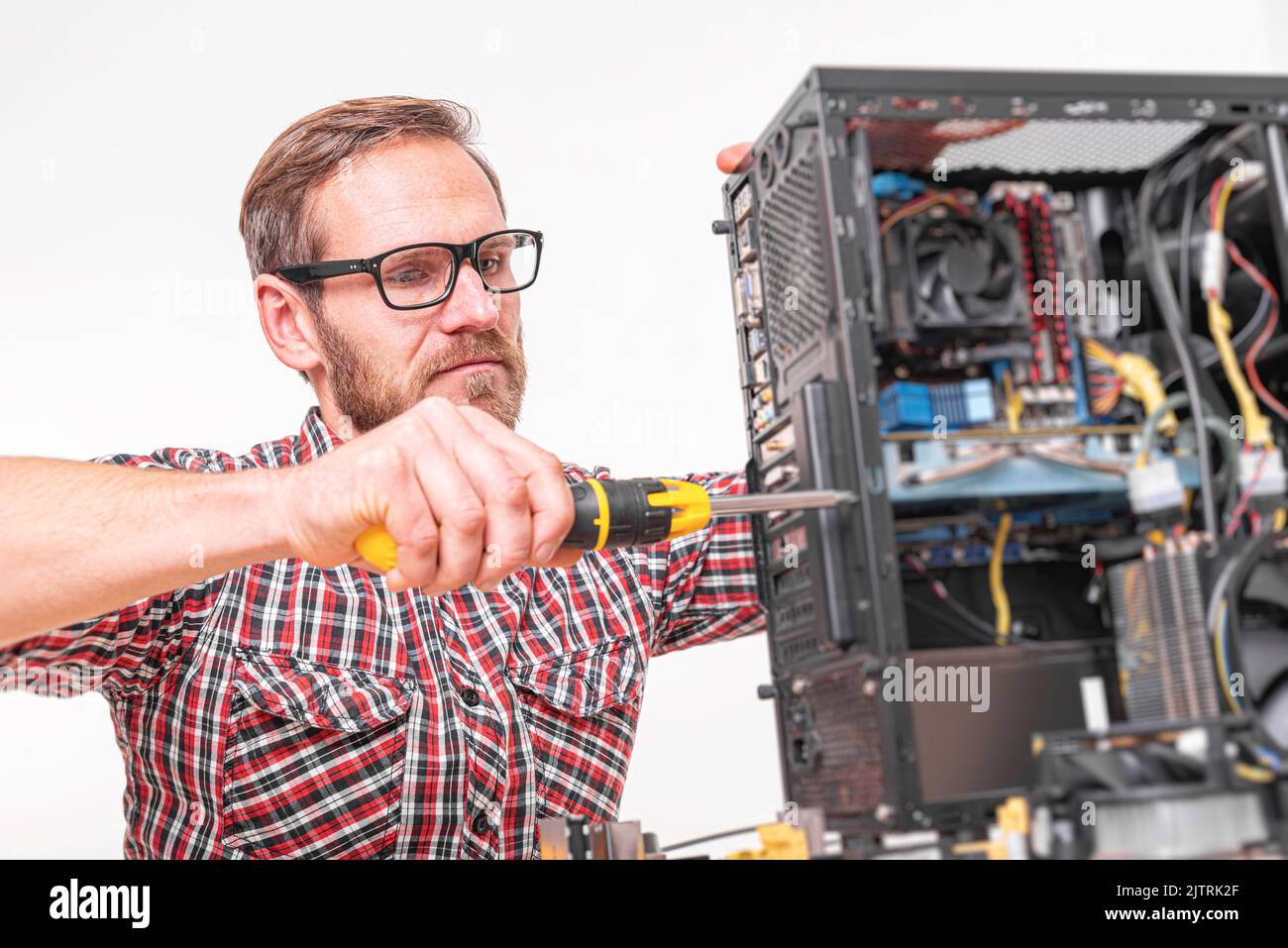 Reparatur, Montage und Wiederherstellung von PCs. Stockfoto