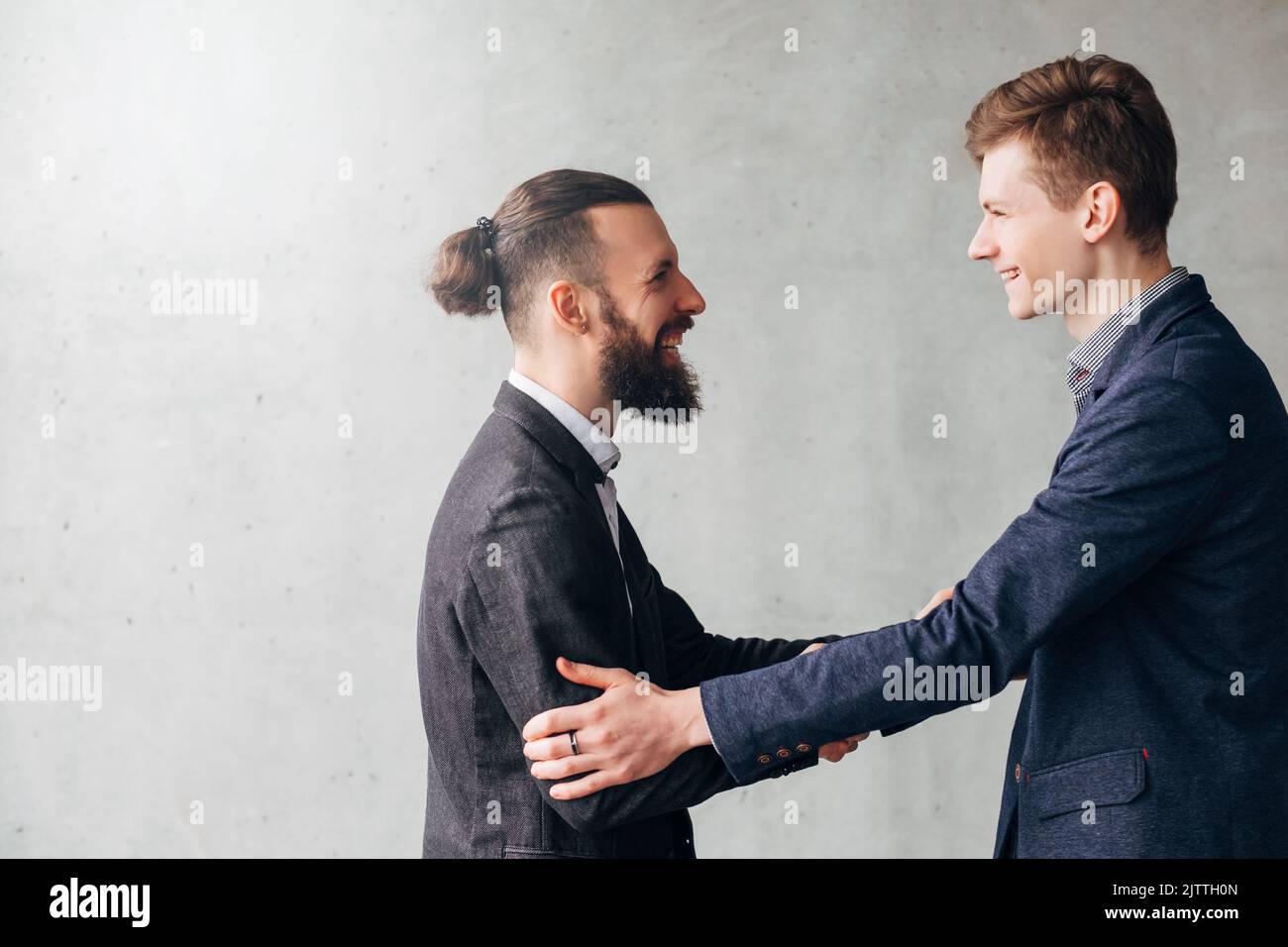 Erfolgreiche Verhandlungen Geschäftspartner Handshake Stockfoto
