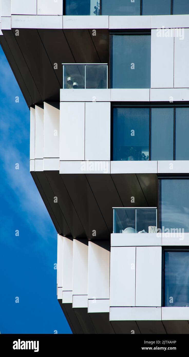 Vancouver House, ein Apartmenthaus in Vancouver, BC, Kanada, entworfen von Bjarke Ingels Architecture. Stockfoto