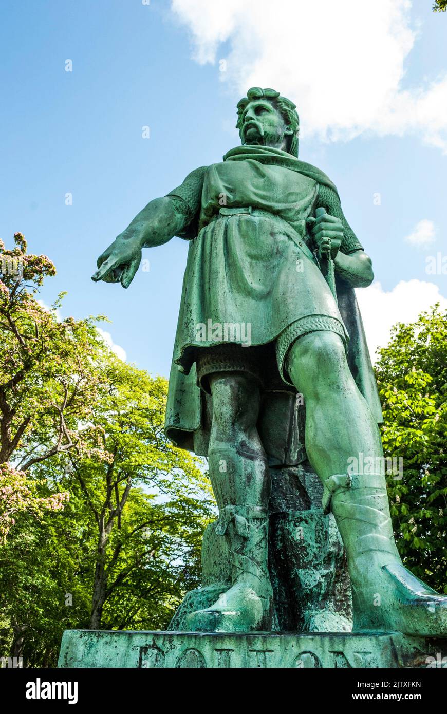 Statue von Rollon (Rollo) der Wikinger. Stadtpark, Alesund (Šlesund ...