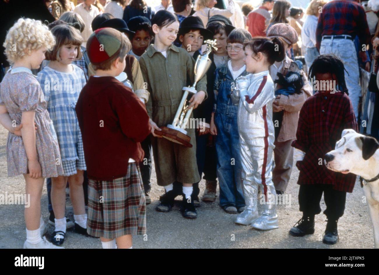 The Little Rascals Jahr : 1994 USA Regie : Penelope Spheeris Heather Karasek, Juliette Brewer, Travis Tedford, Bug Hall, Jordan Warkol, Brittany Ashton Holmes, Ross Bagley Stockfoto