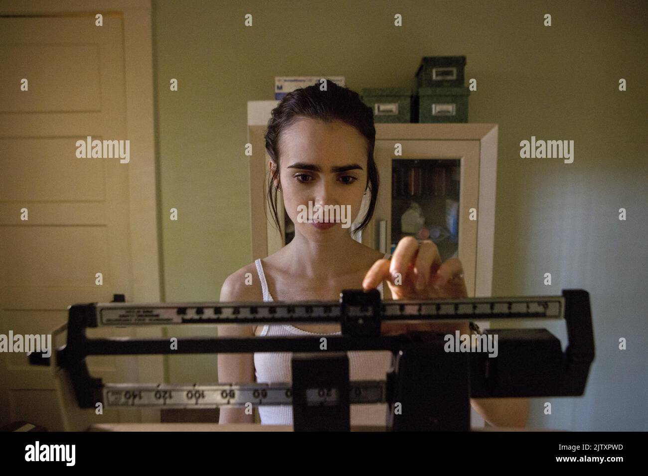 To the Bone Jahr : 2017 USA Regie : Marti Noxon Lily Collins Stockfoto