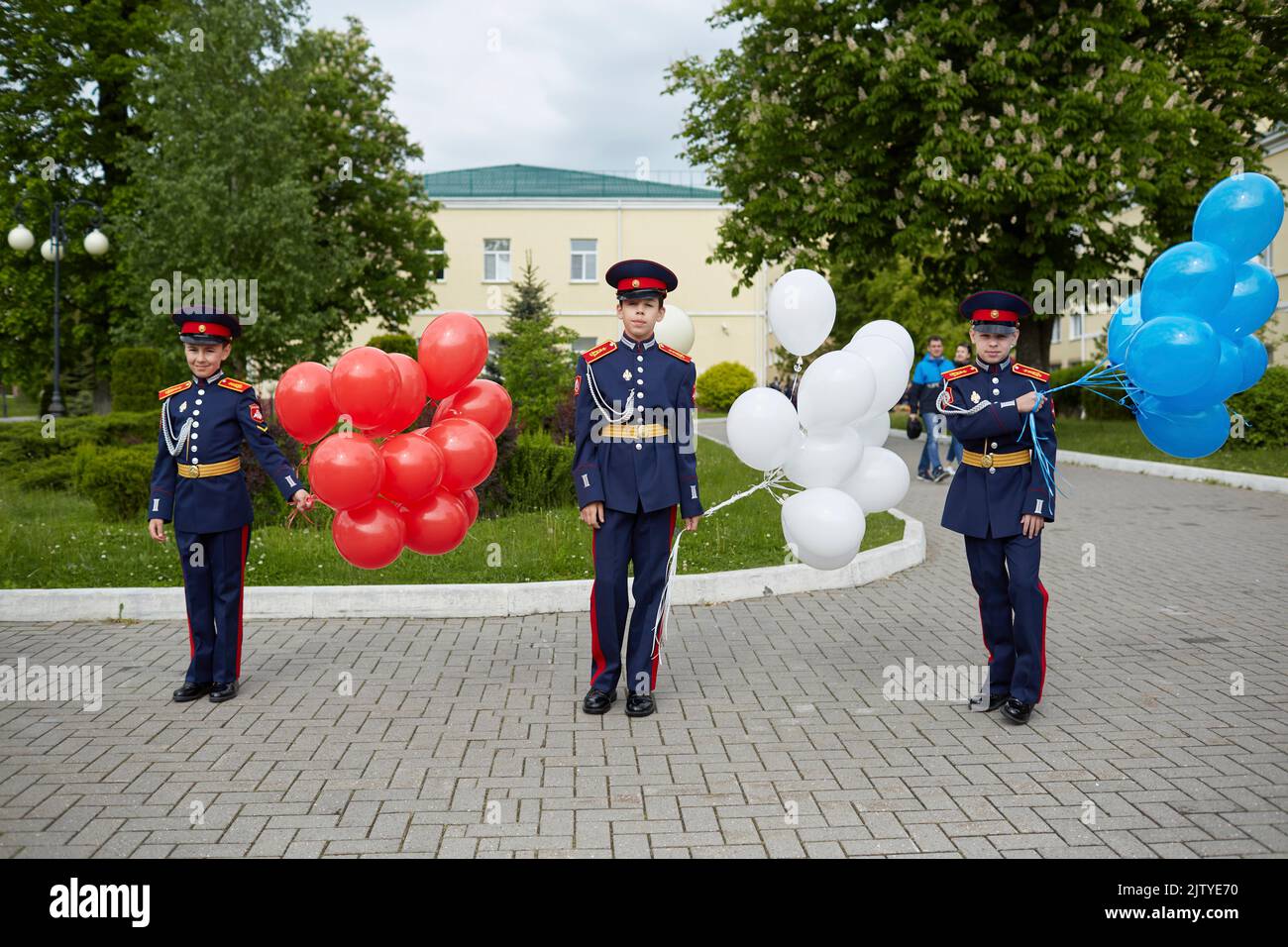 Young russian cadets -Fotos und -Bildmaterial in hoher Auflösung – Alamy