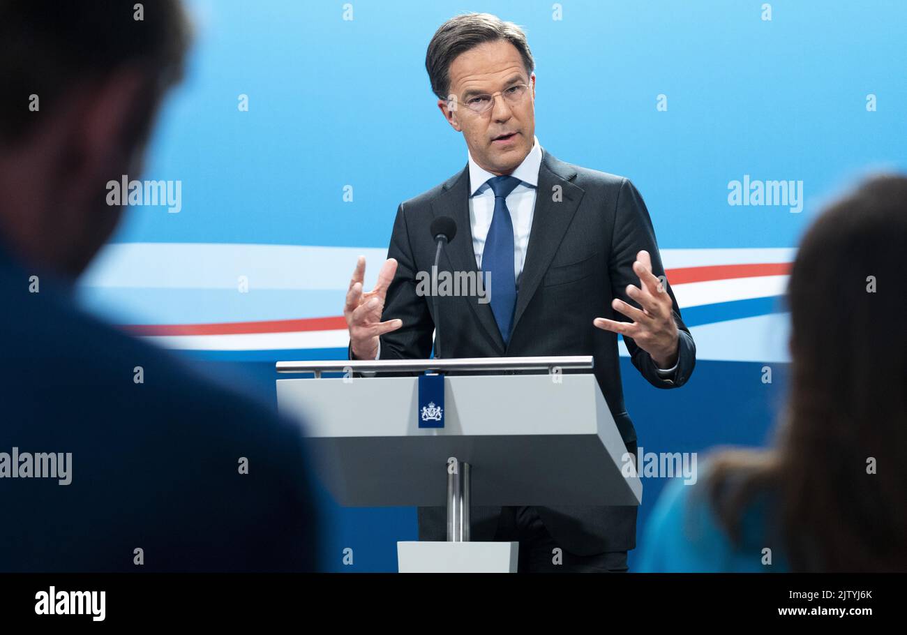 2022-09-02 15:16:38 DEN HAAG - Premierminister Mark Rutte (VVD) spricht nach dem Ministerrat an die Presse. ANP LEX VAN LIESHOUT niederlande Out - belgien Out Stockfoto