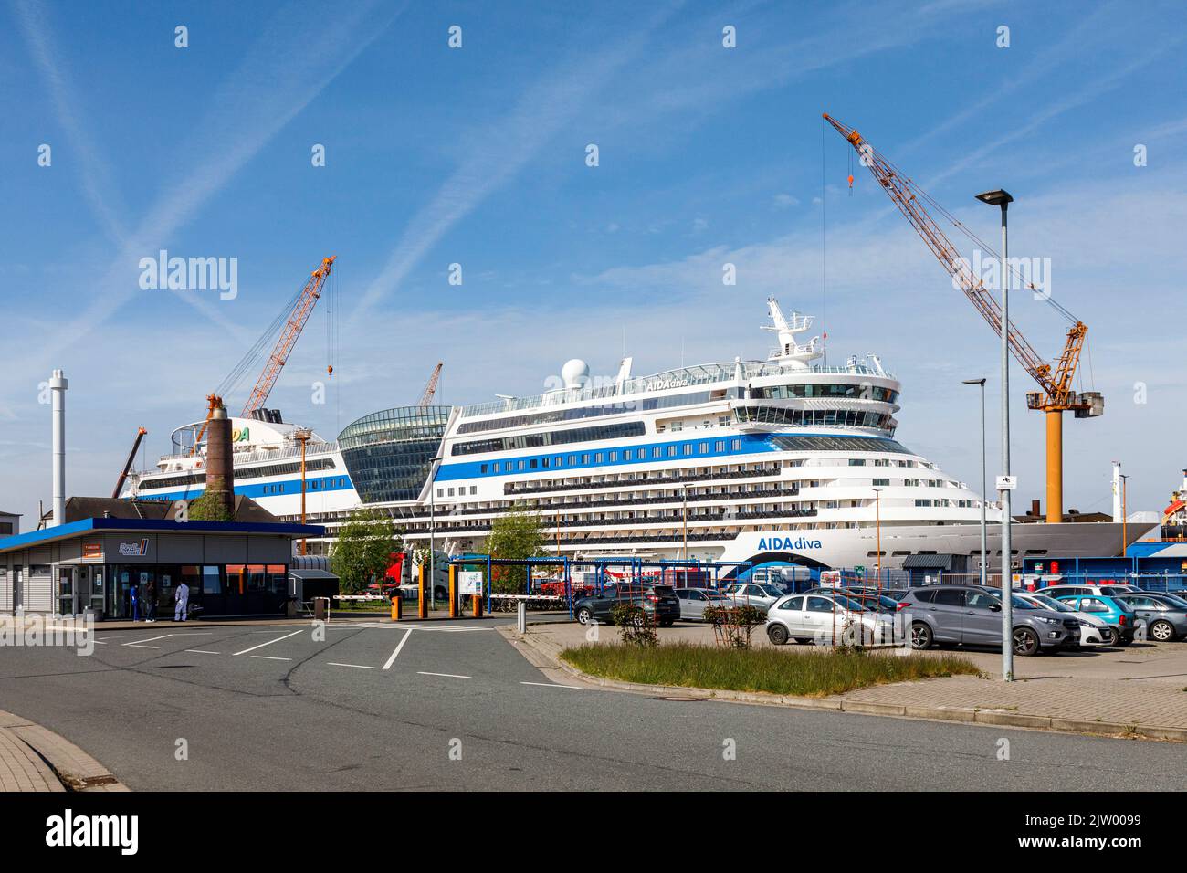 Kreuzfahrt-Schiff Aida Diva in der Werft Lloyd Werft Bremerhaven Stockfoto