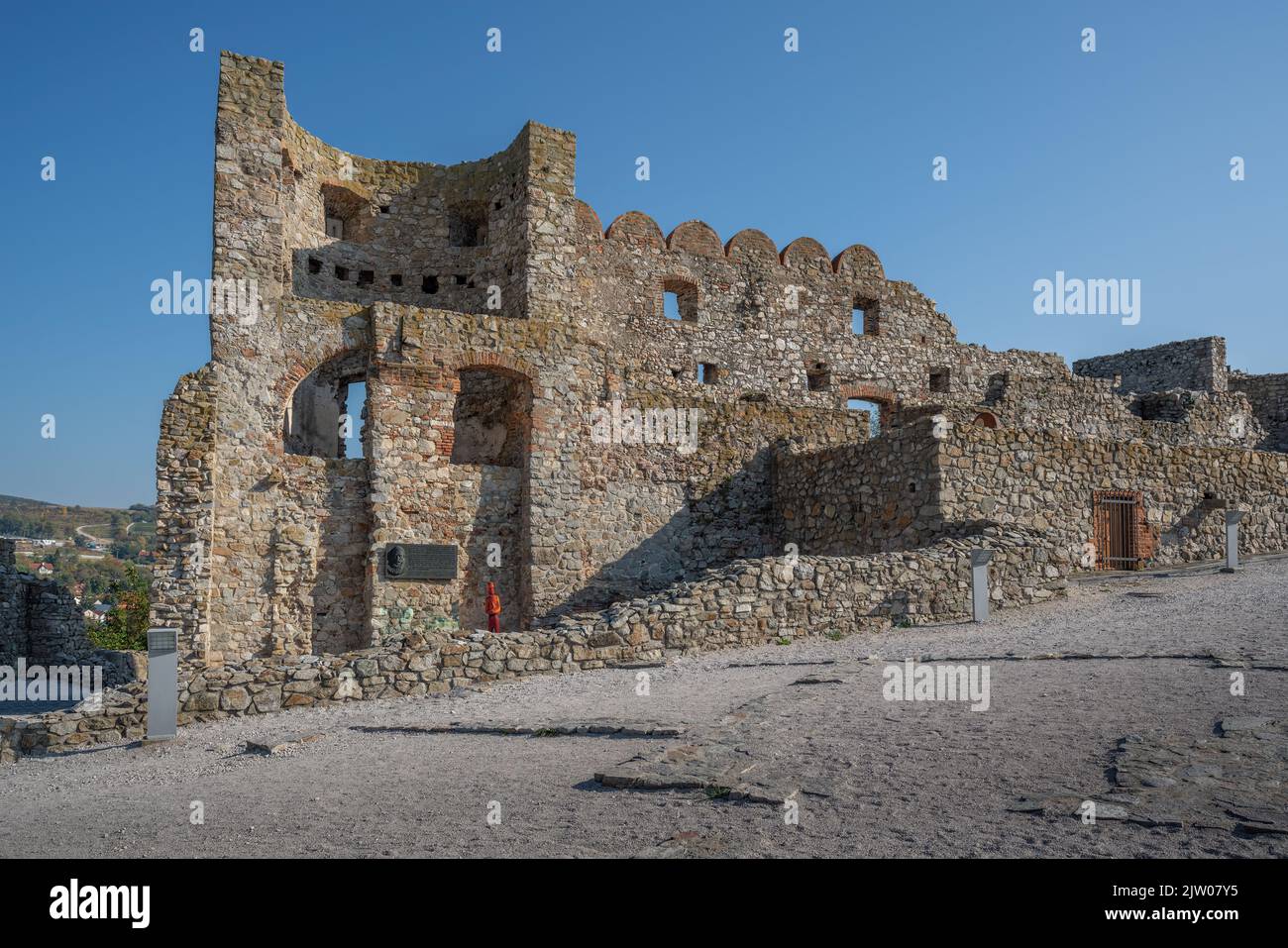 Mittlere Burgruine der Burg Devin - Bratislava, Slowakei Stockfoto