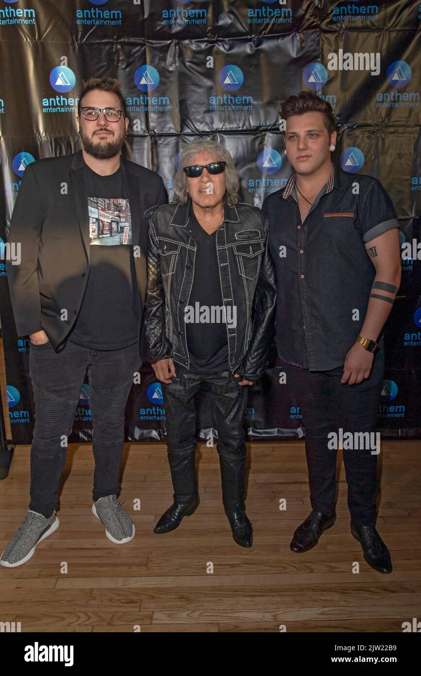 Jonathan feliciano Fotos und Bildmaterial in hoher Auflösung Alamy