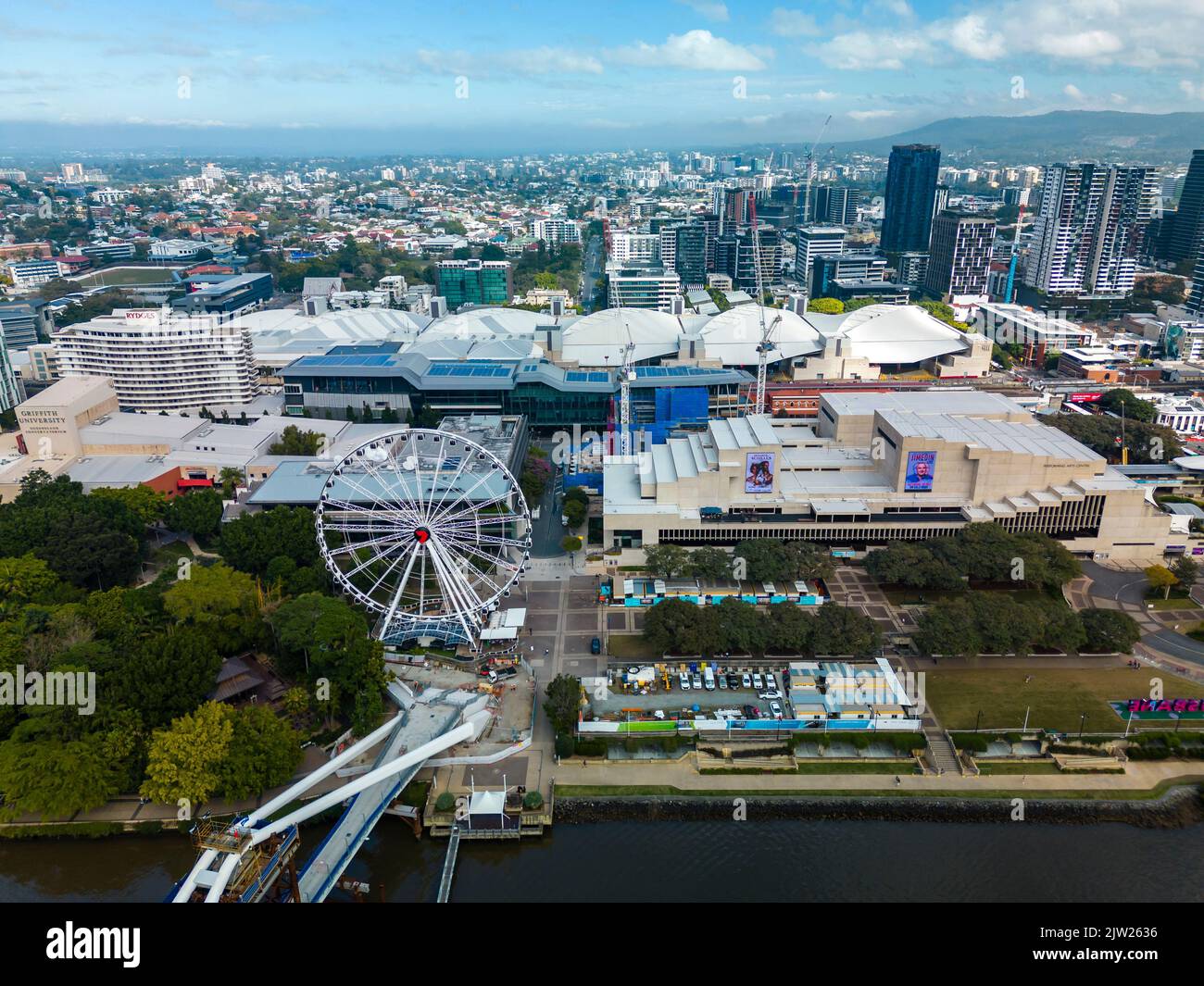 Brisbane, Australien - 4. Aug 2022: Luftaufnahme der Stadt South Bank von Brisbane in Australien Stockfoto