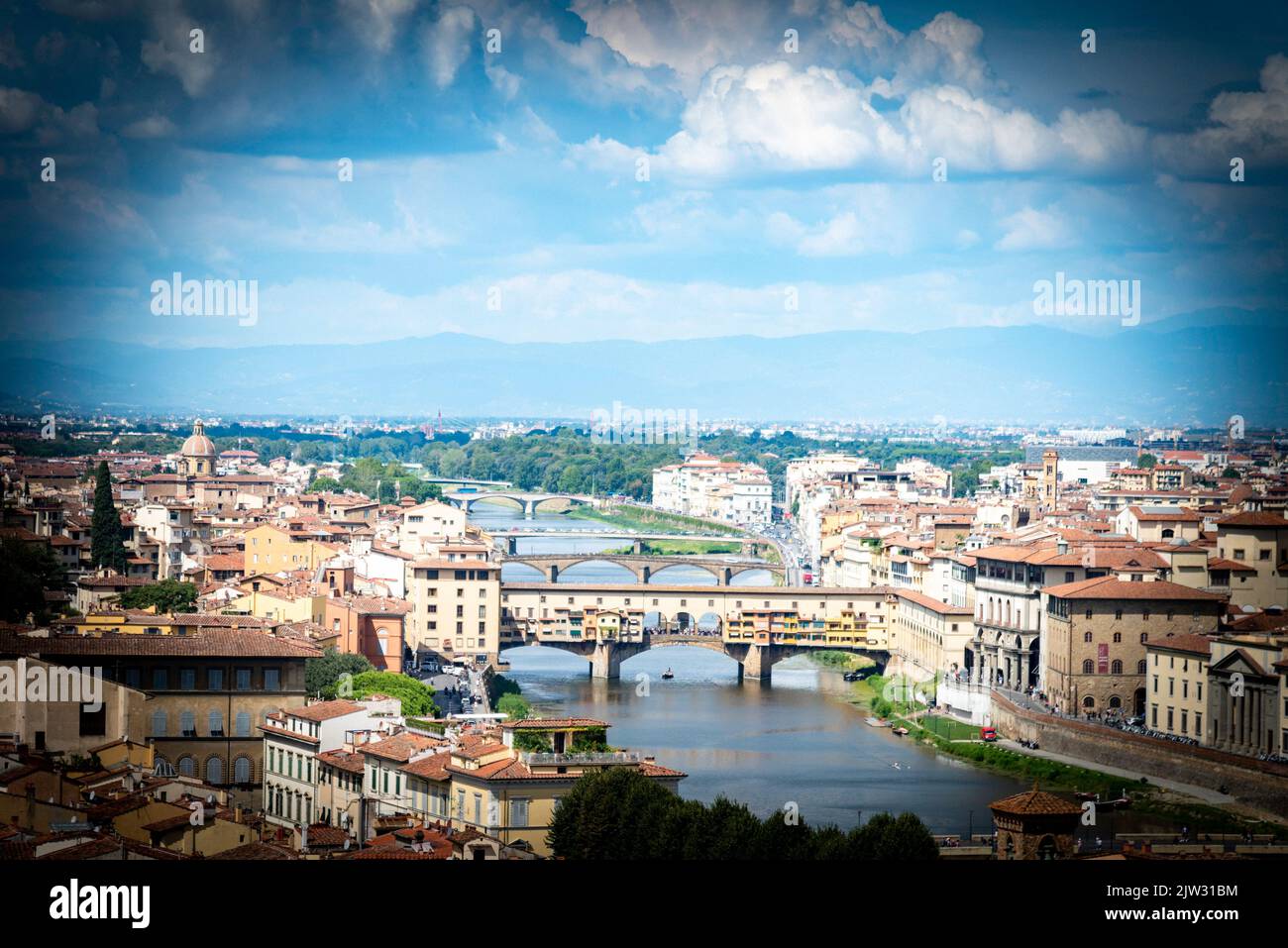 Florencia Italia 01/09/2022 / Reportaje de Florencia sus puentes catedrales panorámicas de la ciudad Stockfoto
