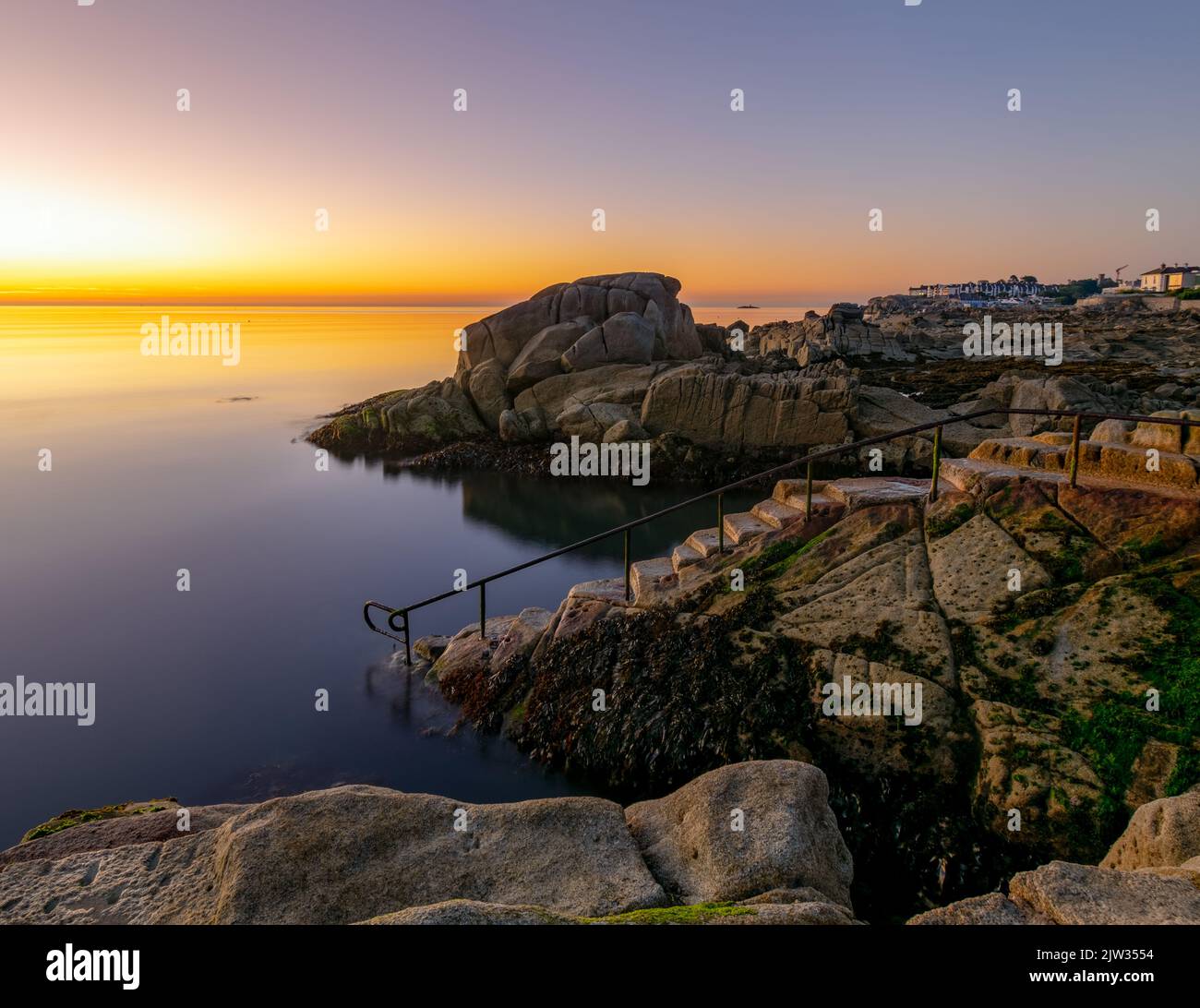 40 Fuß Sonnenaufgang während der Hitzewelle im August 2022, bevor die Massen kamen Stockfoto