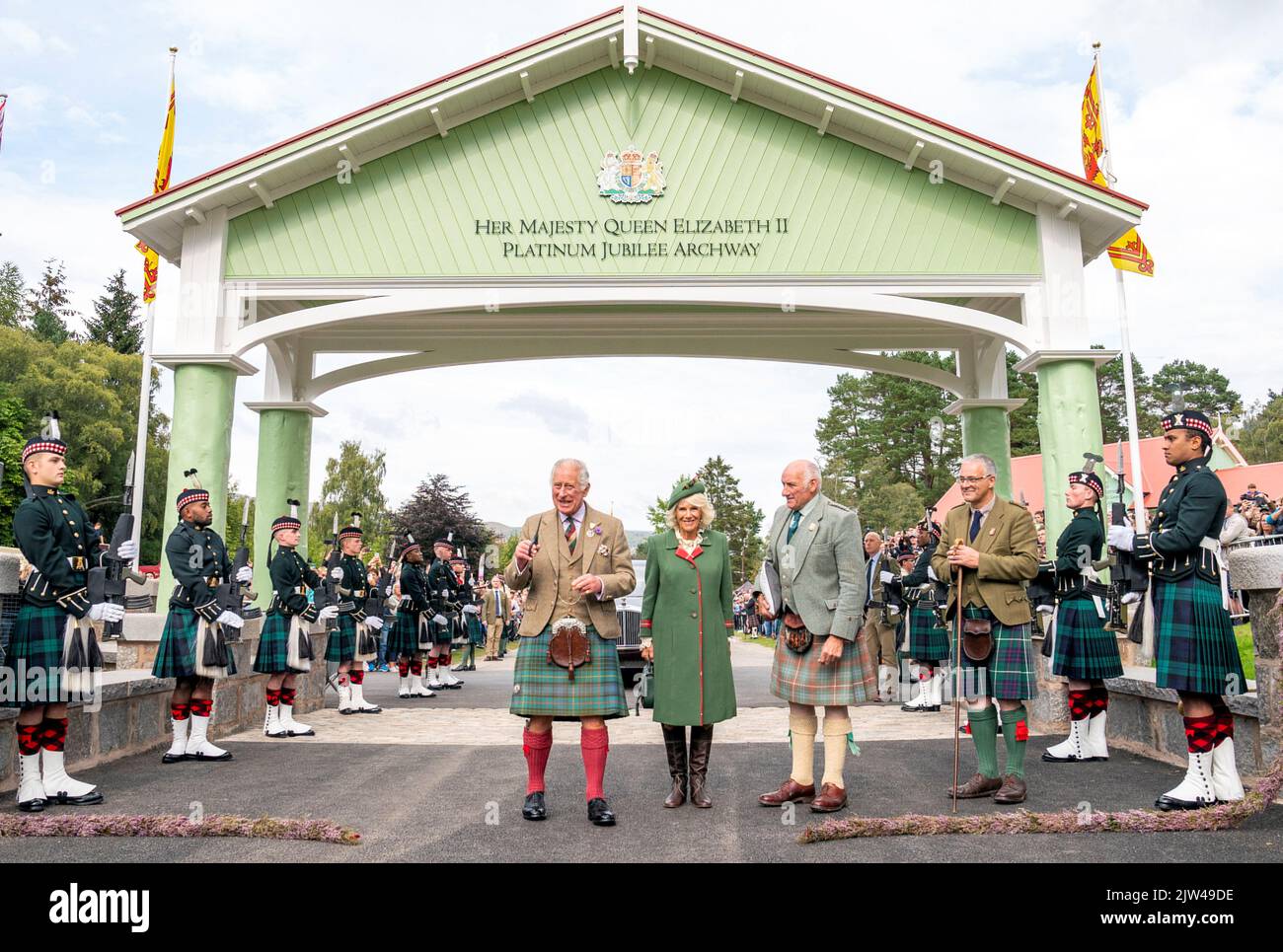 Die Britischen Prinzen Charles Und Camilla Herzogin Von Cornwall 