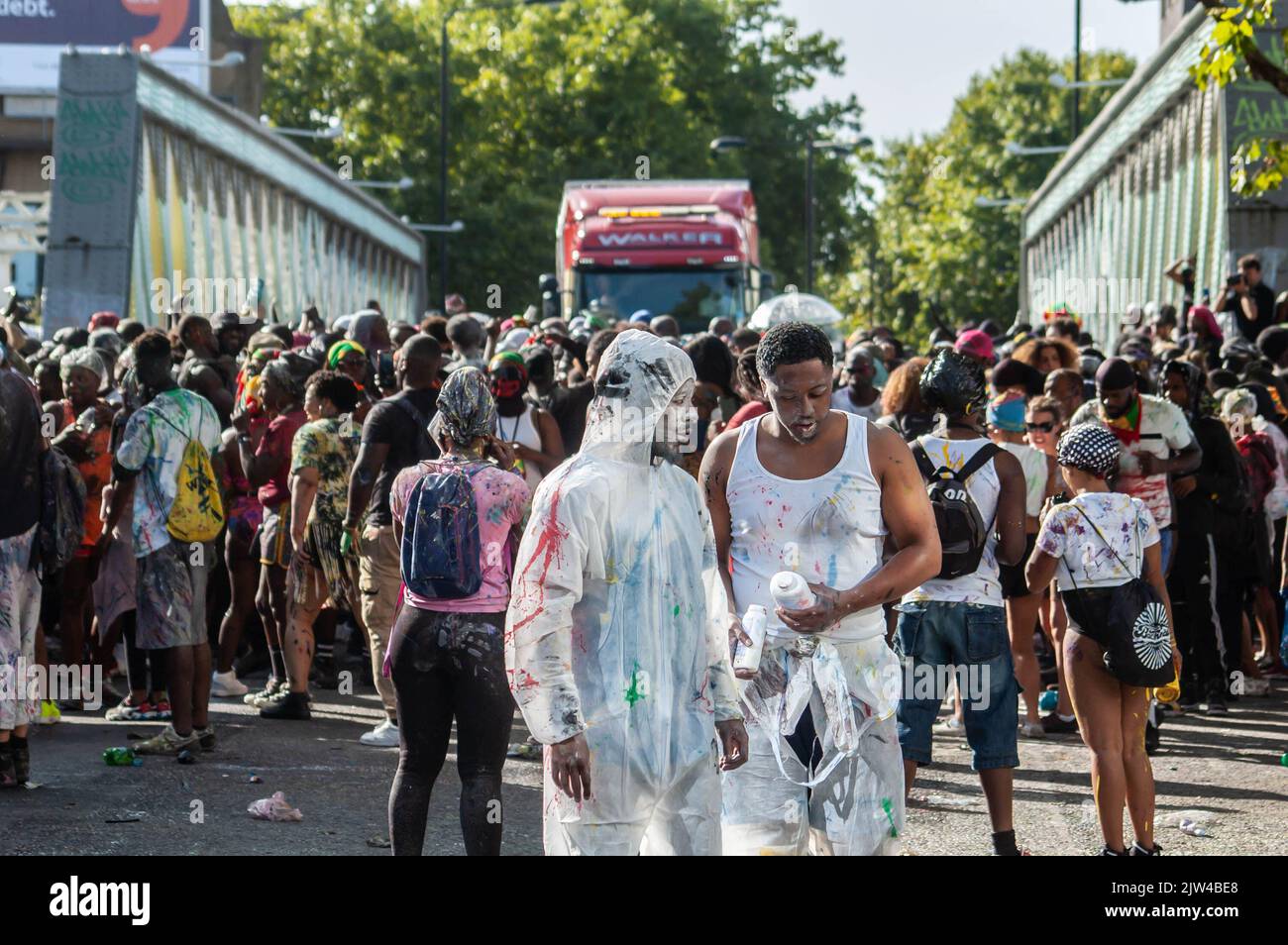 NOTTING HILL, LONDON, ENGLAND 28. August 2022 Teilnehmer der J'Ouvert