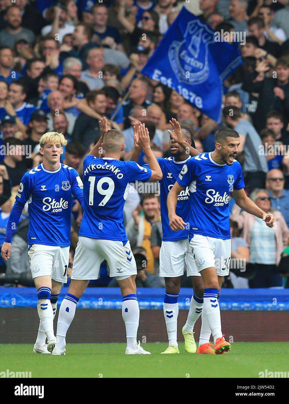 Goodison Park, Liverpool, Großbritannien. 3. September 2022. Premier League Football, Everton gegen Liverpool: Conor Coady von Everton feiert, bevor sein Tor für den Offside-Modus nicht zugelassen wird Credit: Action Plus Sports/Alamy Live News Stockfoto