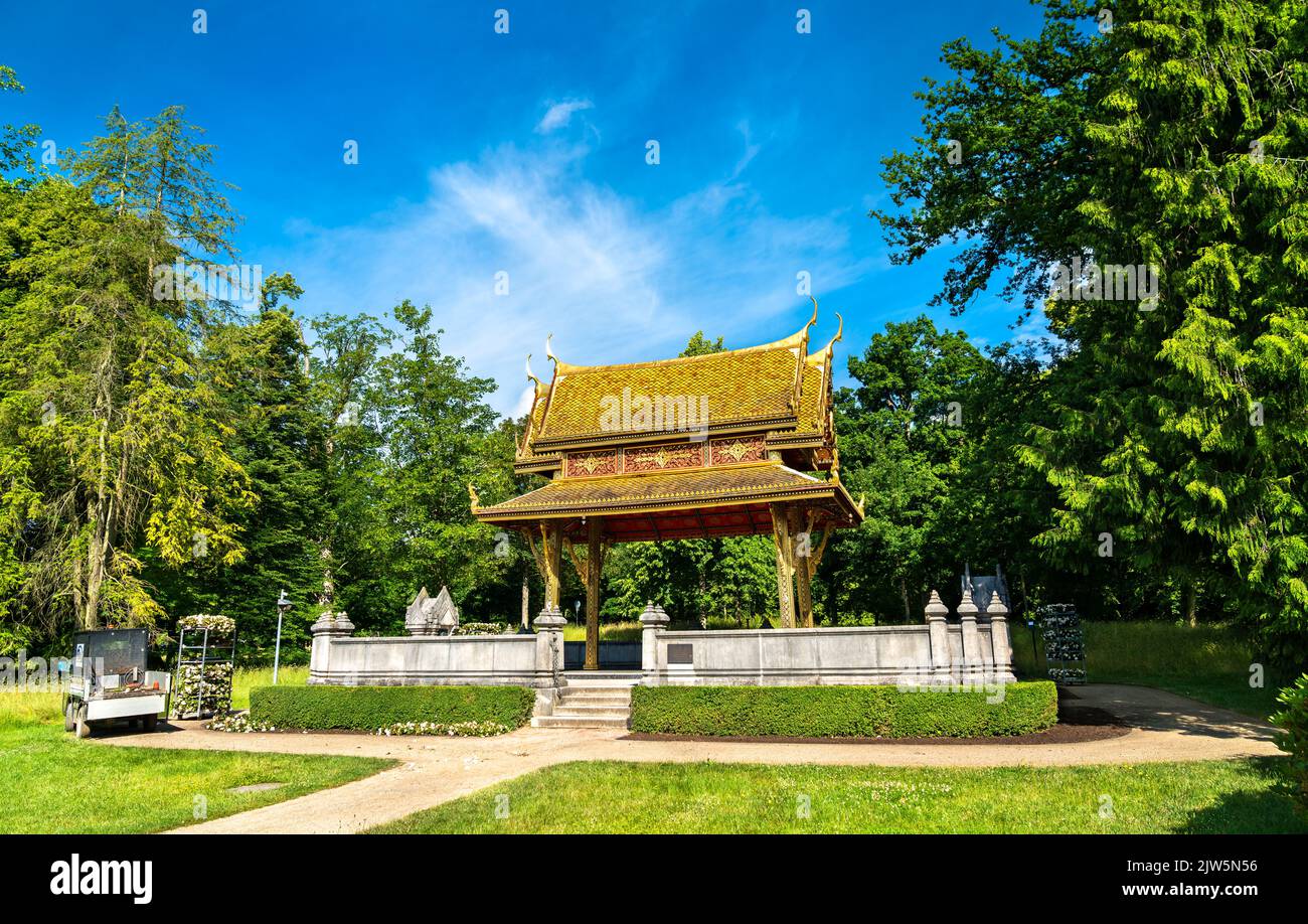 Siamesischer Tempel Thai-Sala im Public Park in Bad Homburg vor der Hoehe, Taunus, Hessen, Deutschland Stockfoto