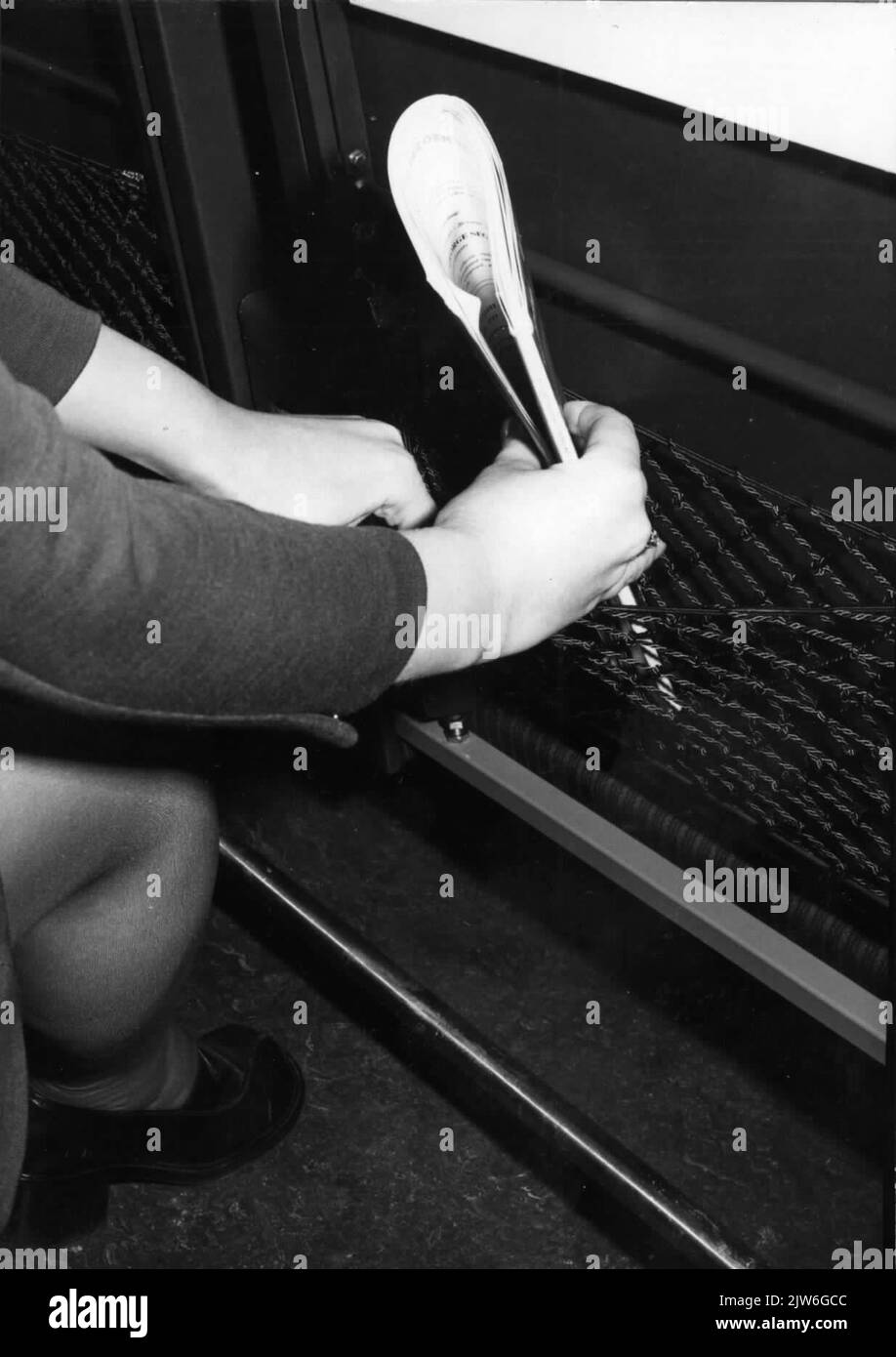 Bild eines Magazinnetzes in der Klasse 1. (A-Auto) des Elektrozuges Stel Nr. 790 (Mat. 1954, Plan P) der N.S. Stockfoto