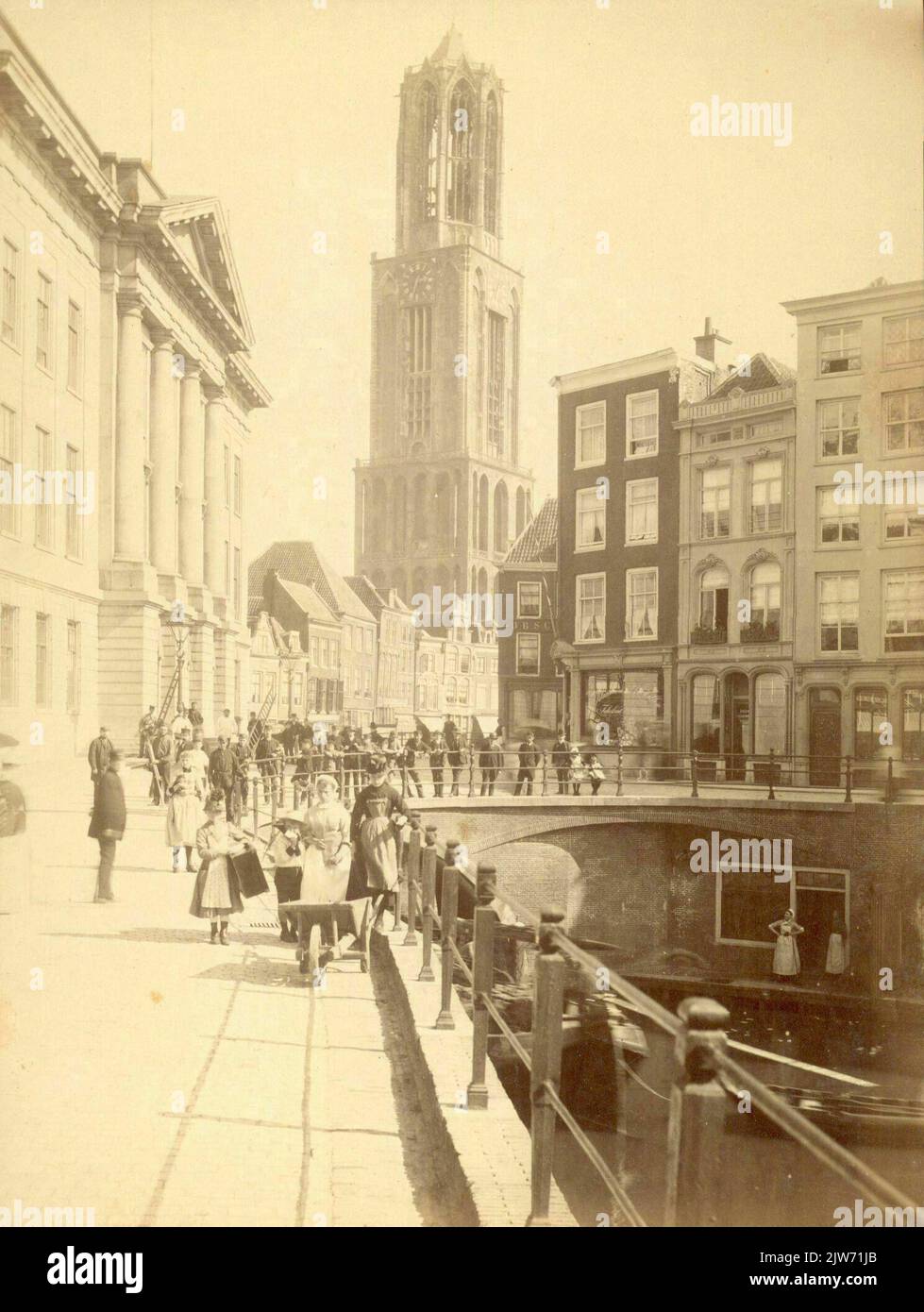 Bild eines Posters für Londoner Züge zu verschiedenen niederländischen Zielen über Harwich - Hoekvan Holland oder Folkstone - Vlisssingen.n.b. Angesichts der Unterschrift unten links ist das Plakat wahrscheinlich ein Entwurf französischer Mettes. Stockfoto