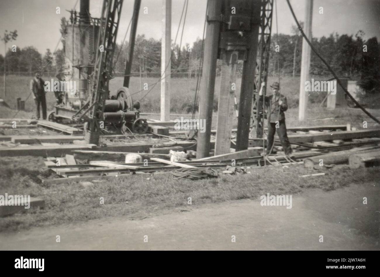 Bild von Pfahlfahrarbeiten beim Bau des Viadukts in Rijksweg 22 in