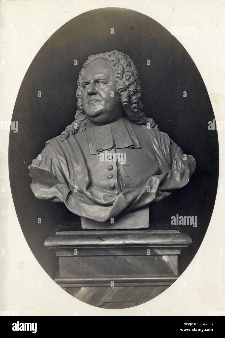 Vorstand / von links nach rechts stehend: Herr C. J. G. Bredius, Dr. J. N. Voorhoeve, Ärztlicher Direktor, H. Heinsius. / Von links nach rechts sitzend: F. J. Arnoldt, Sekretär; Dr. E. C. Tuinzing, Vorsitzender; H. P. van Vliet, PEN / Ningmeester; Frau G. Helders-Brouwer, Meekvrouwe W. C. van Beeck Calkoen, / Frau G. van Dijk-Ascing Van Schaik, z. exc. L. F. Duymaer van Twist. Stockfoto