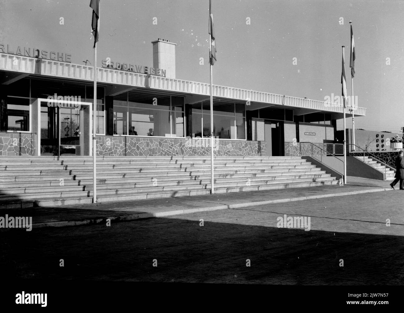 Blick auf den N.S. Bahnhof in Hardinxveld-Giessendam. Stockfoto