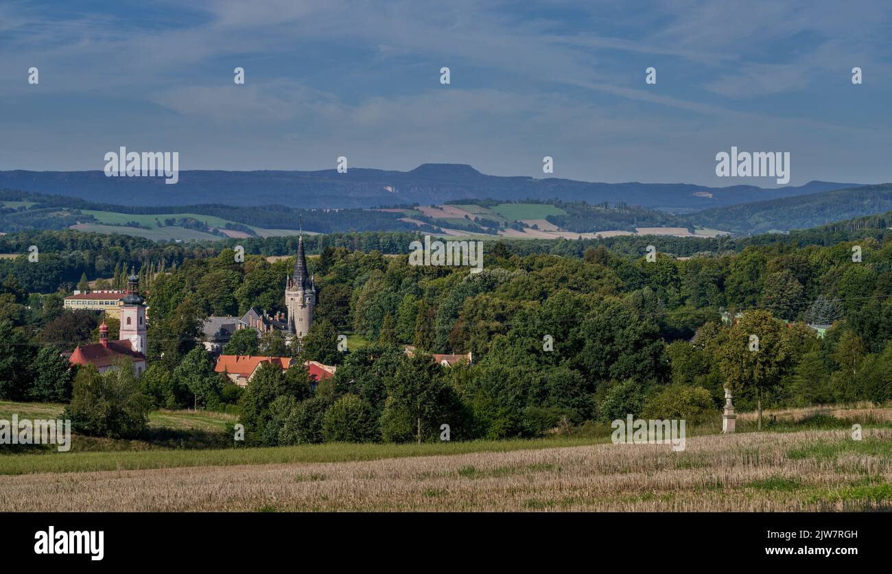 Bożków Eckersdorf Dorf Niederschlesien Polen Stockfoto