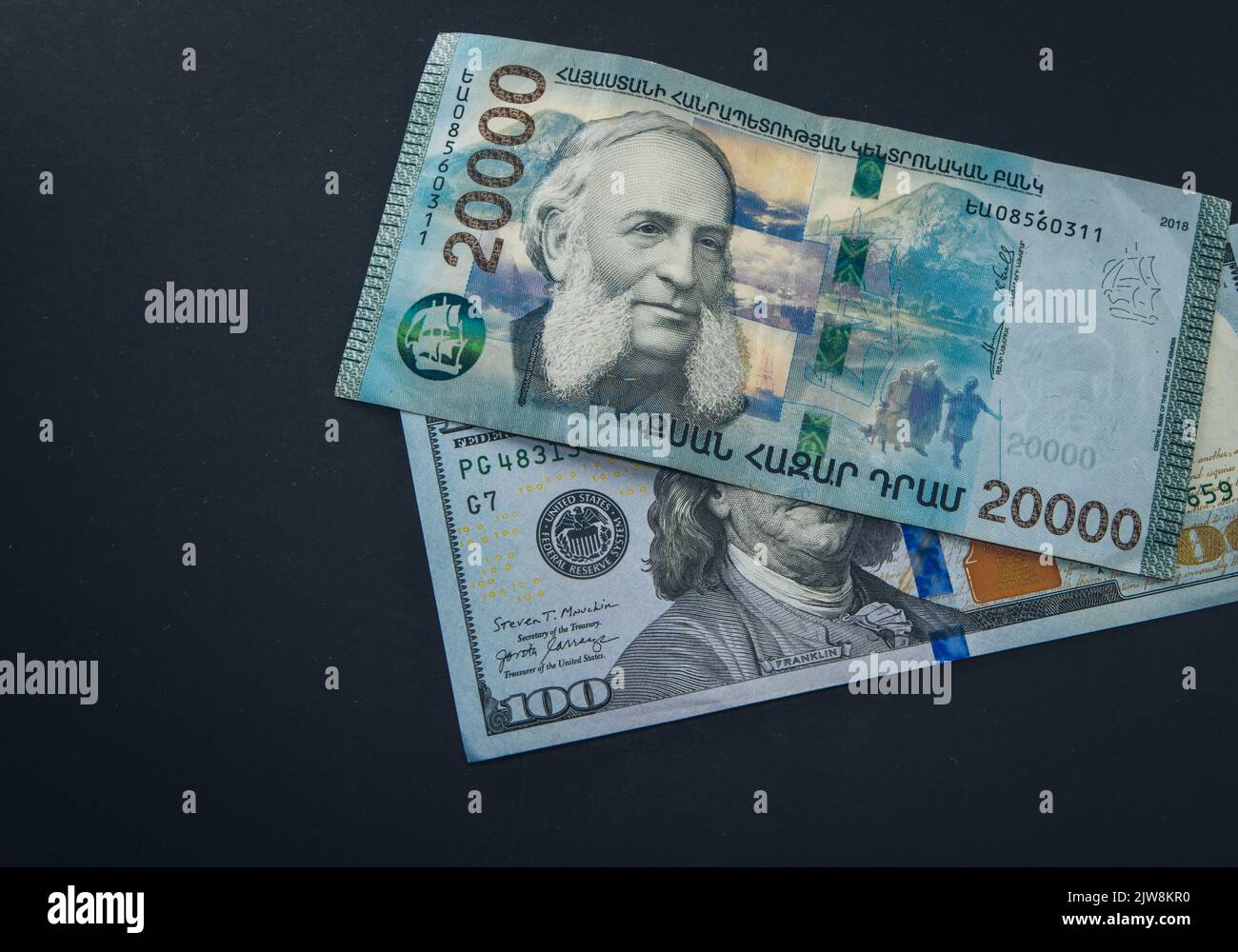 2 dollar v dram