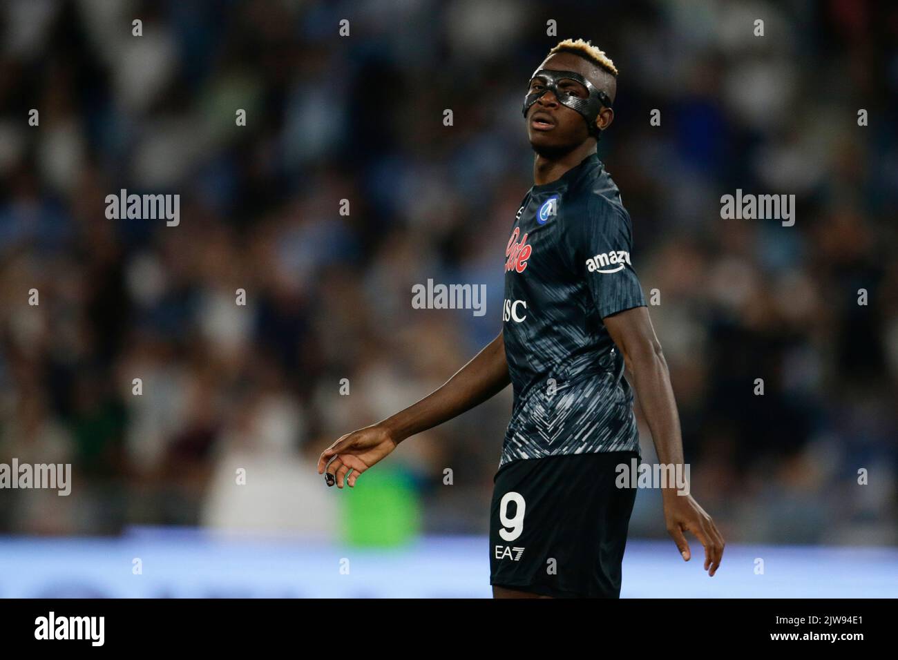 Der nigrische Stürmer von SSC Napoli, Victor Osimhen, schaut während des Fußballspiels der SS Lazio und des ssc napoli in der Serie A am 3. September 2021 im Olimpico Stadium in Rom, im Zentrum Italiens. Stockfoto