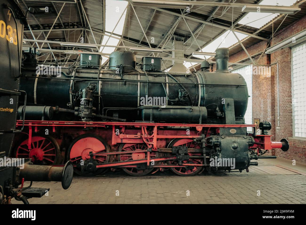 Historische Lokomotiven im bochumer Eisenbahnmuseum Deutsche Eisenbahngeschichte Stockfoto