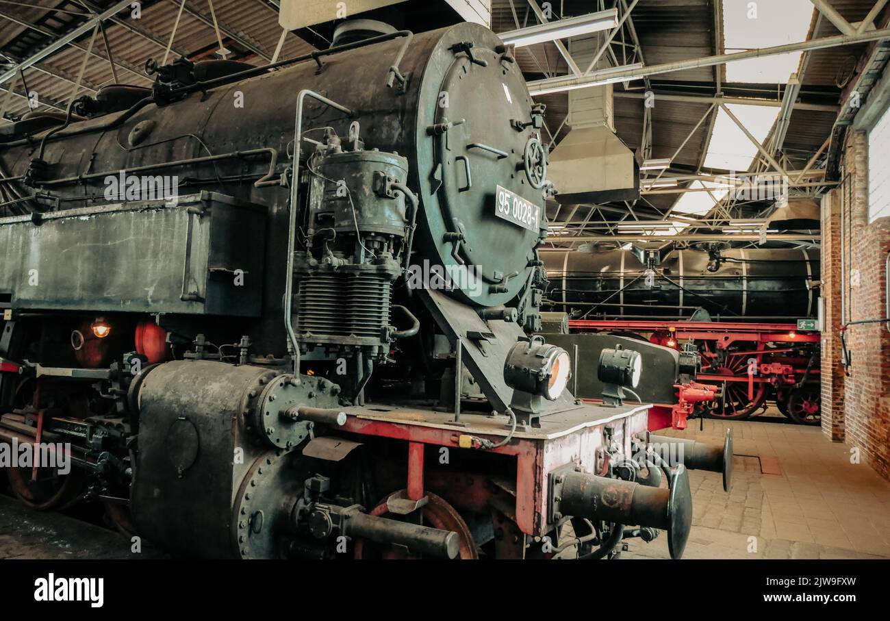 Historische Lokomotiven im bochumer Eisenbahnmuseum Deutsche Eisenbahngeschichte Stockfoto