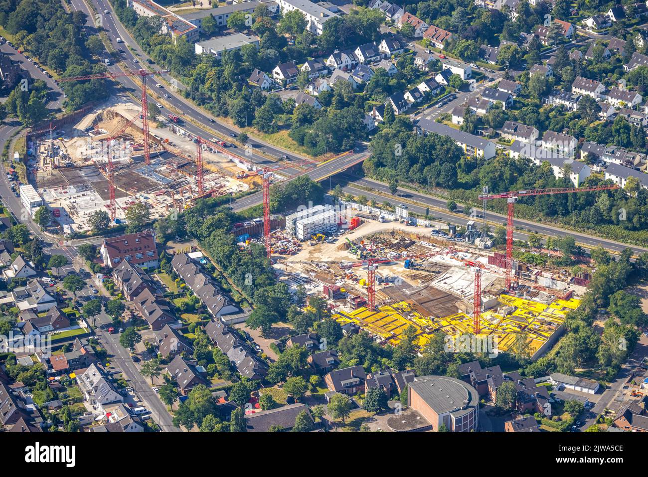 Luftaufnahme, Baustelle nach Abriss von Modehäusern an der Danziger Straße für geplante Neubau-Wohnhäuser, Stockum, Düsseld Stockfoto